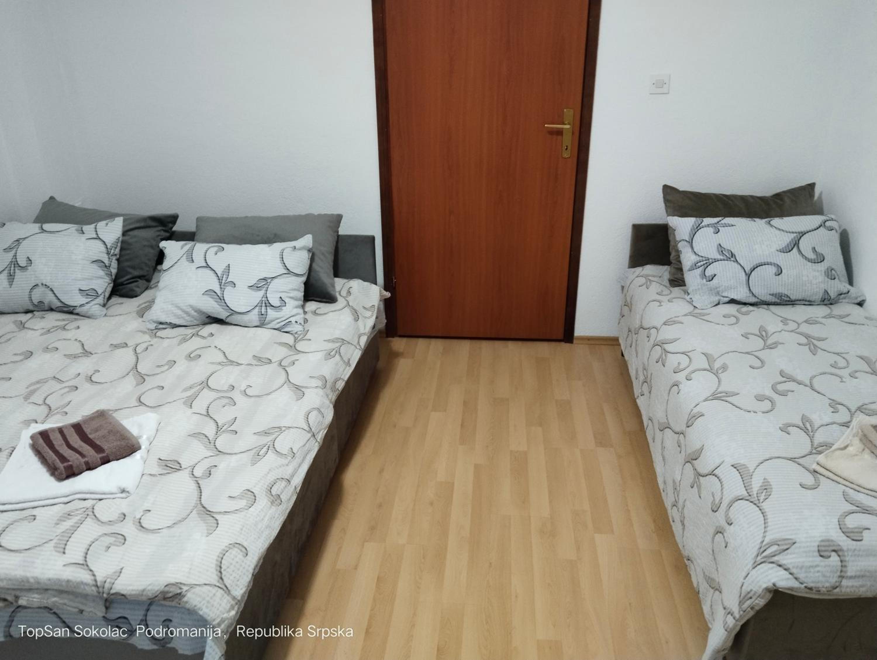 Topsan Prenociste Rooms