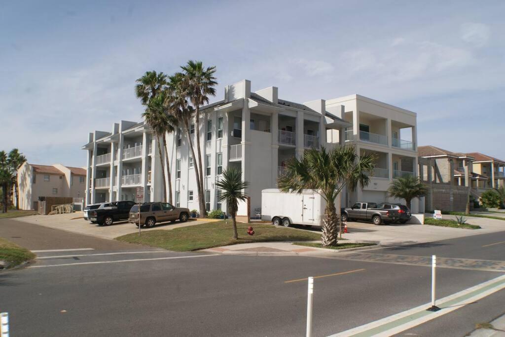 Coronado 204 next to beach access view 3