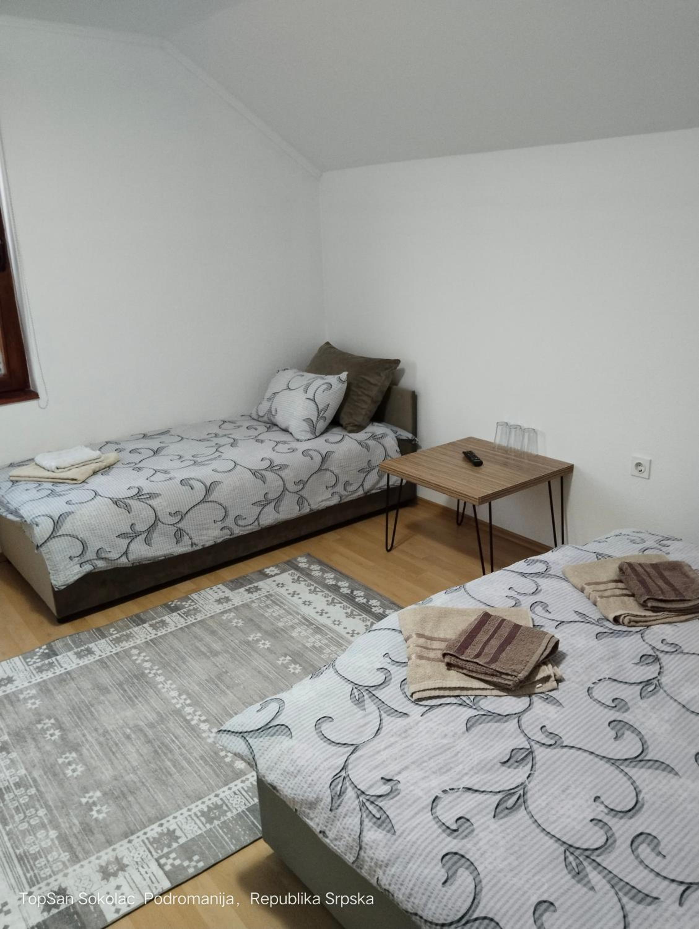 Topsan Prenociste Rooms