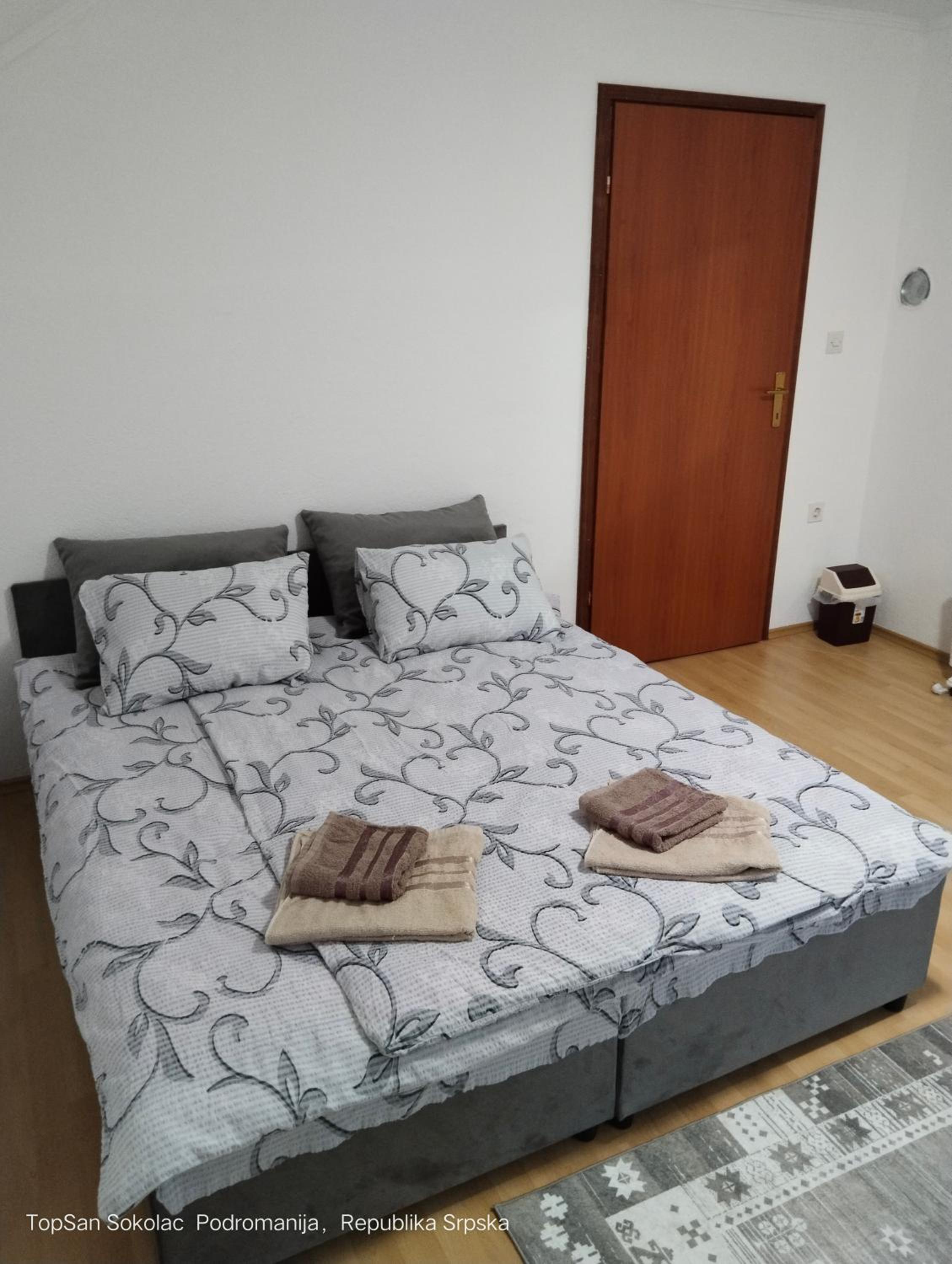 Topsan Prenociste Rooms