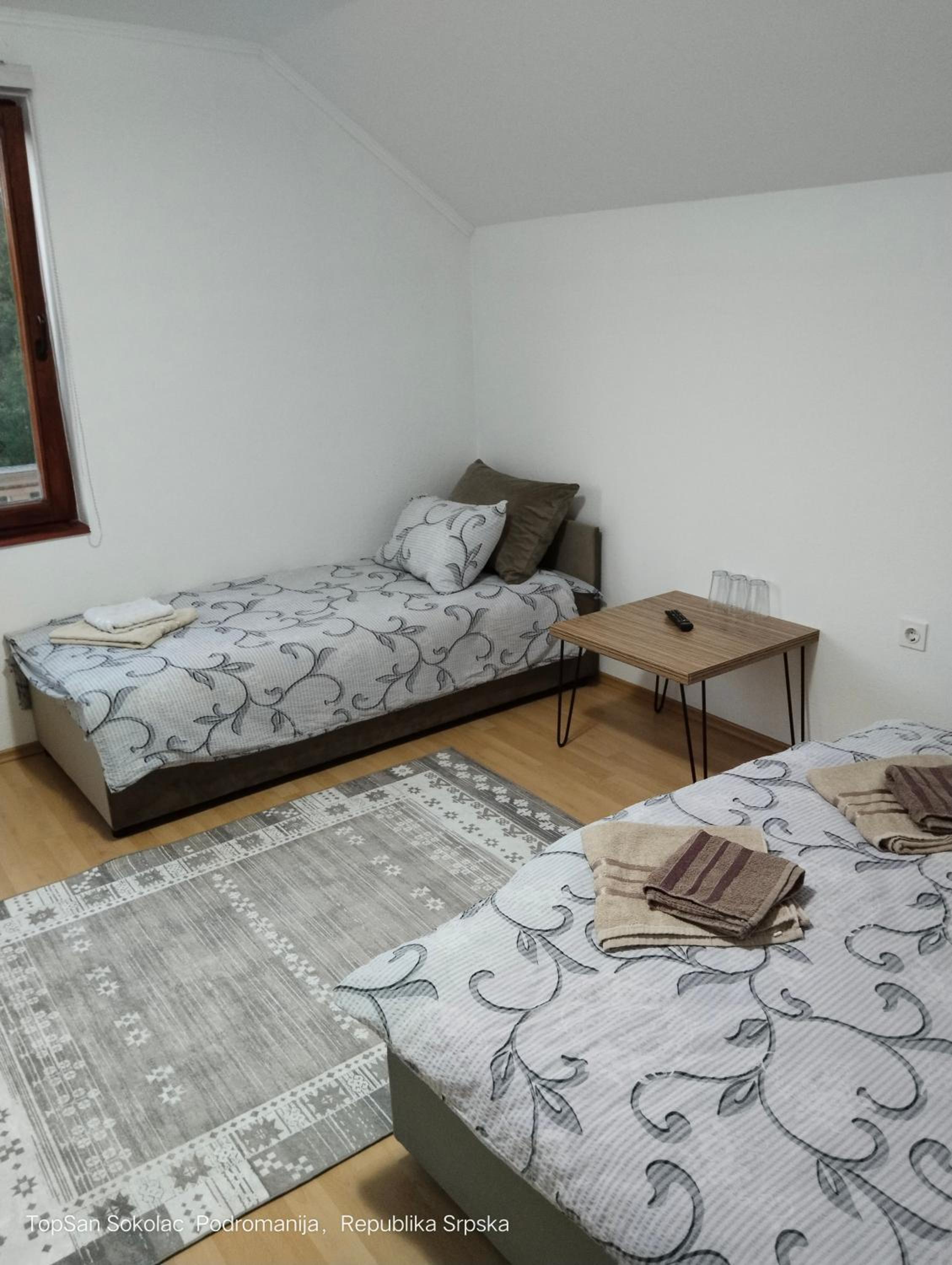 Topsan Prenociste Rooms