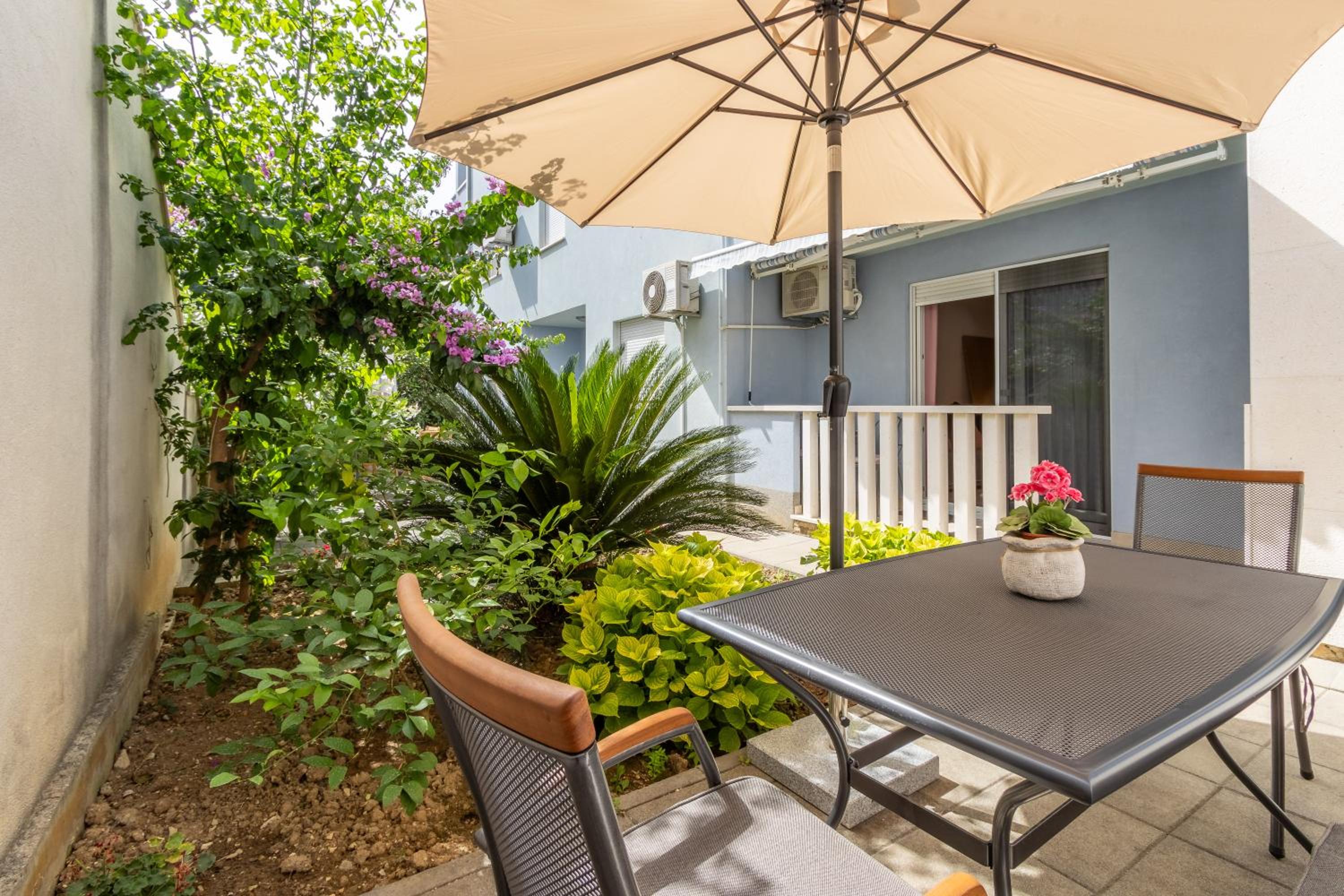Apartment Petar