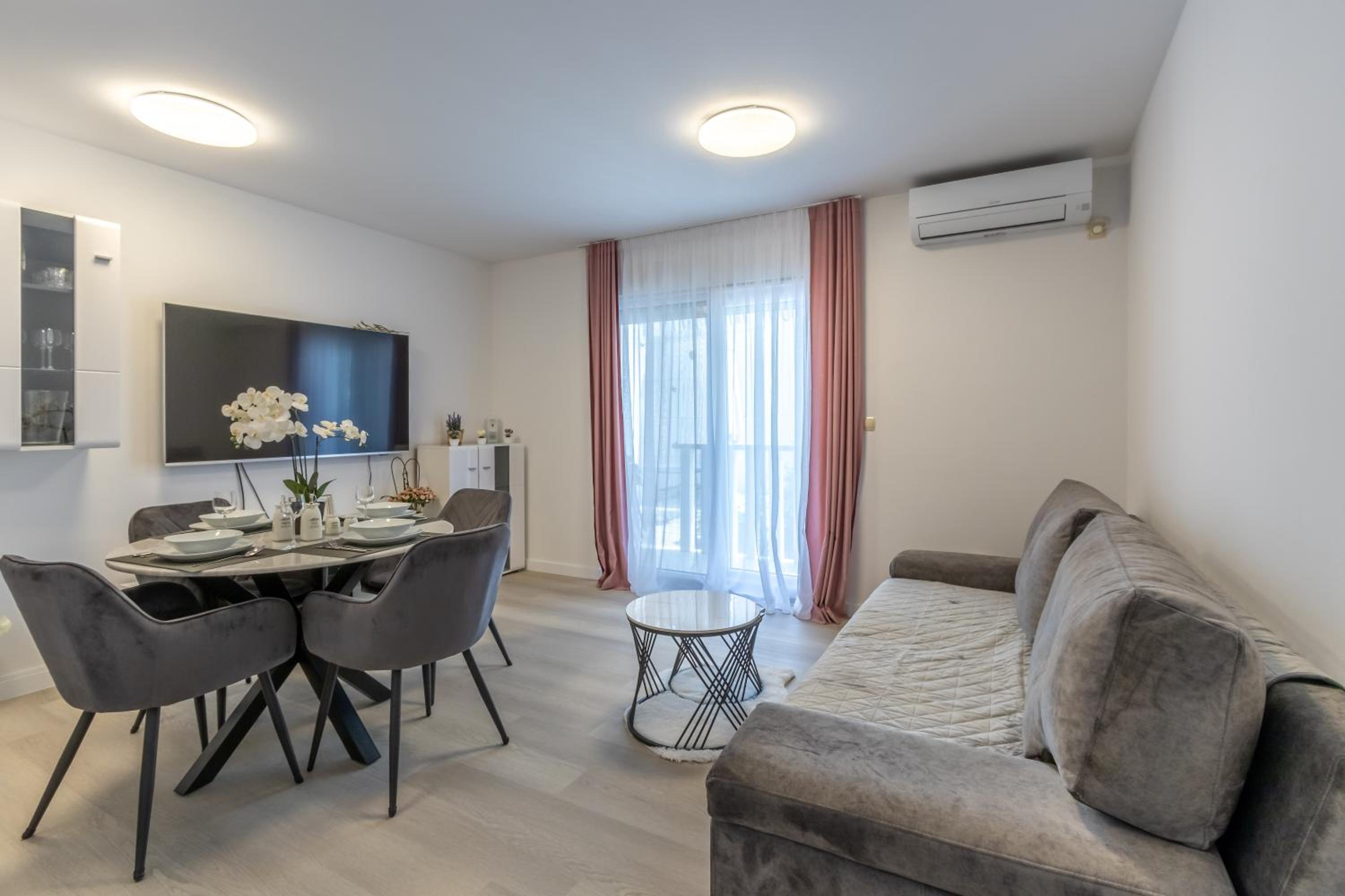 Apartment Petar
