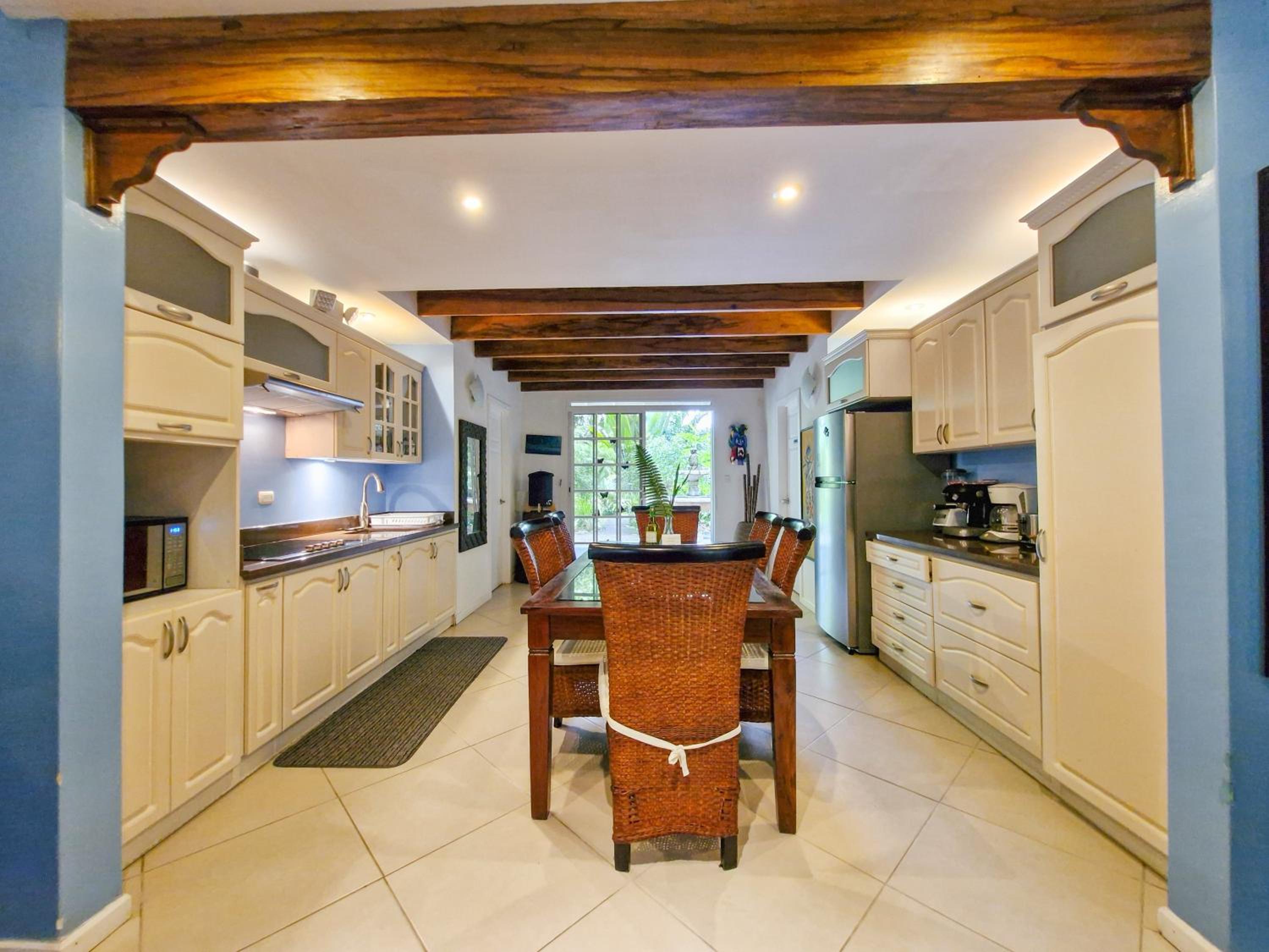 Casa Naranja
