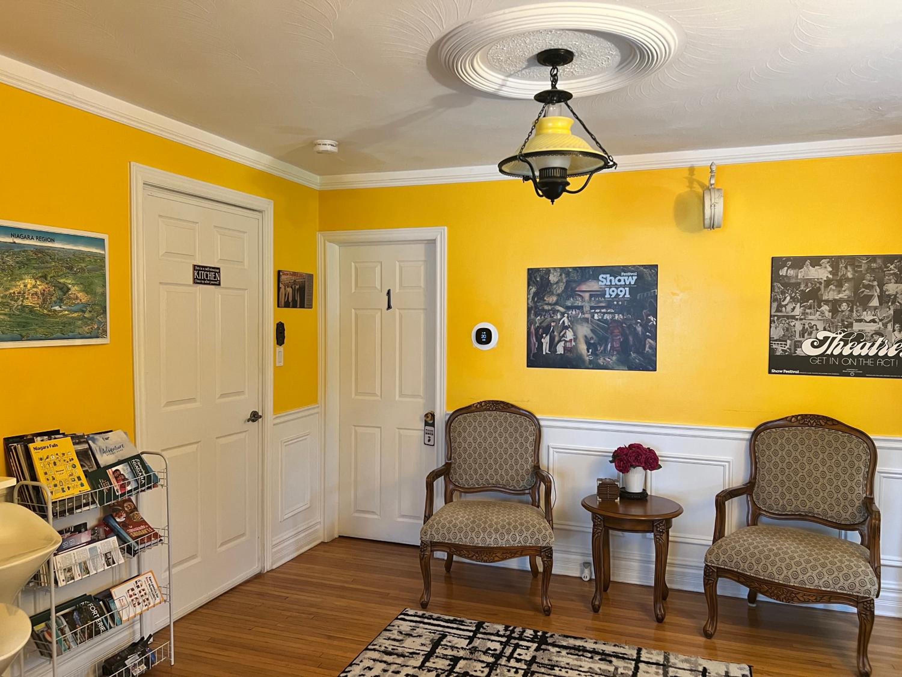 Cozy House B&B