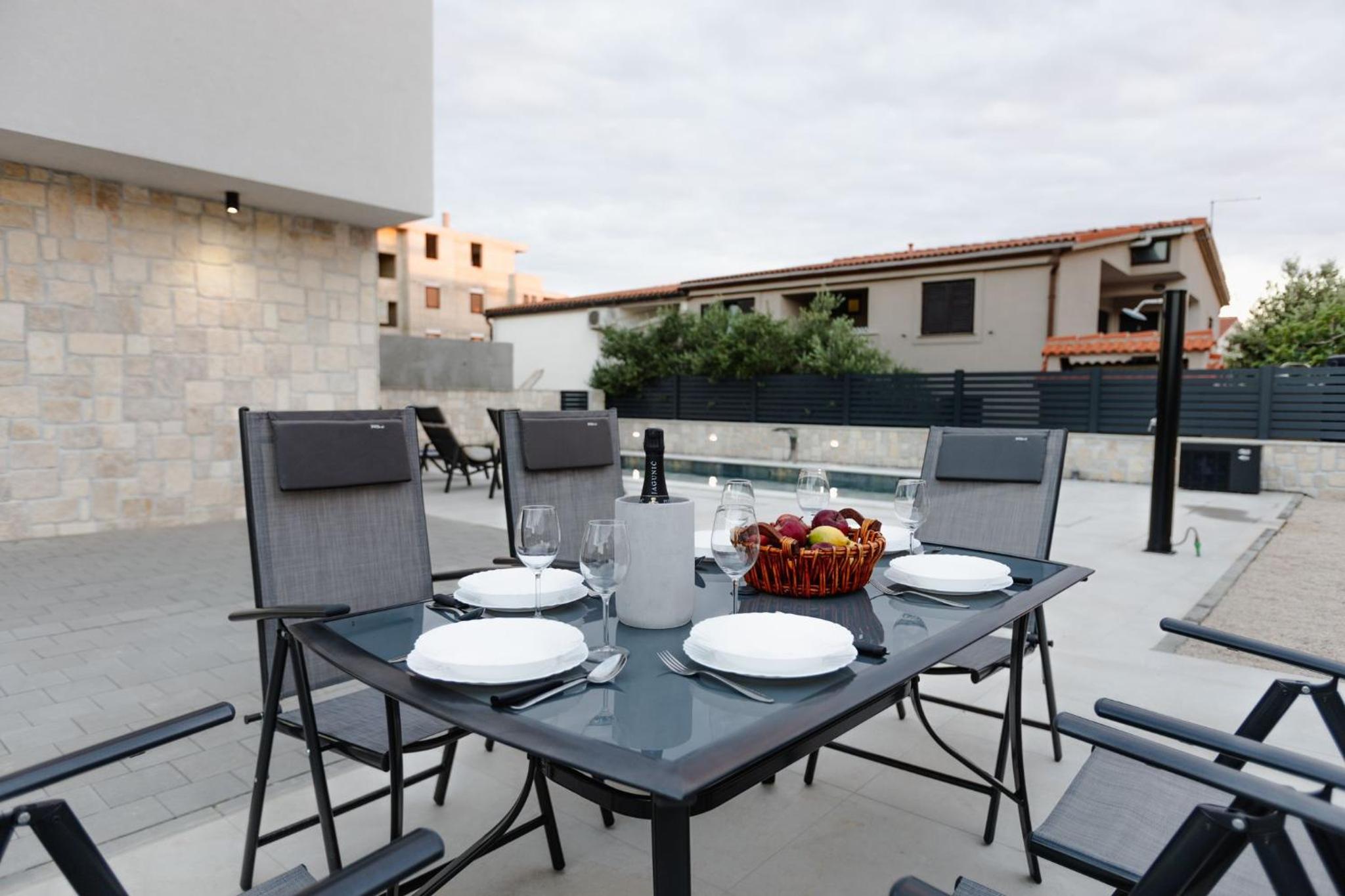Luxury Villa Pam - Private villa with a heated pool and a summer terace with 4 bedrooms - 230 m2 NEW!! view 5