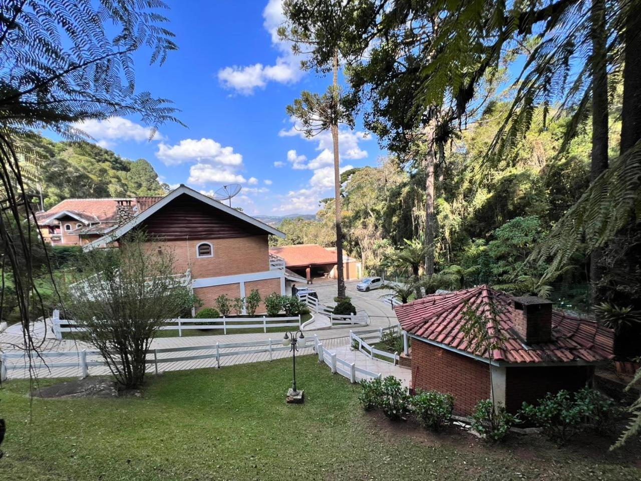 Pousada Manacas