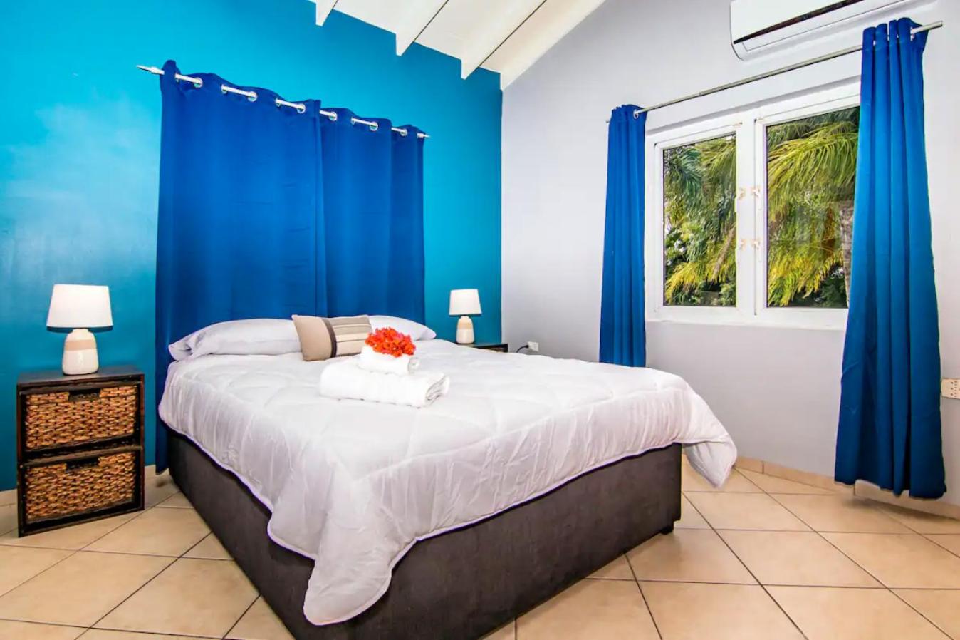 Beach Life Apartments