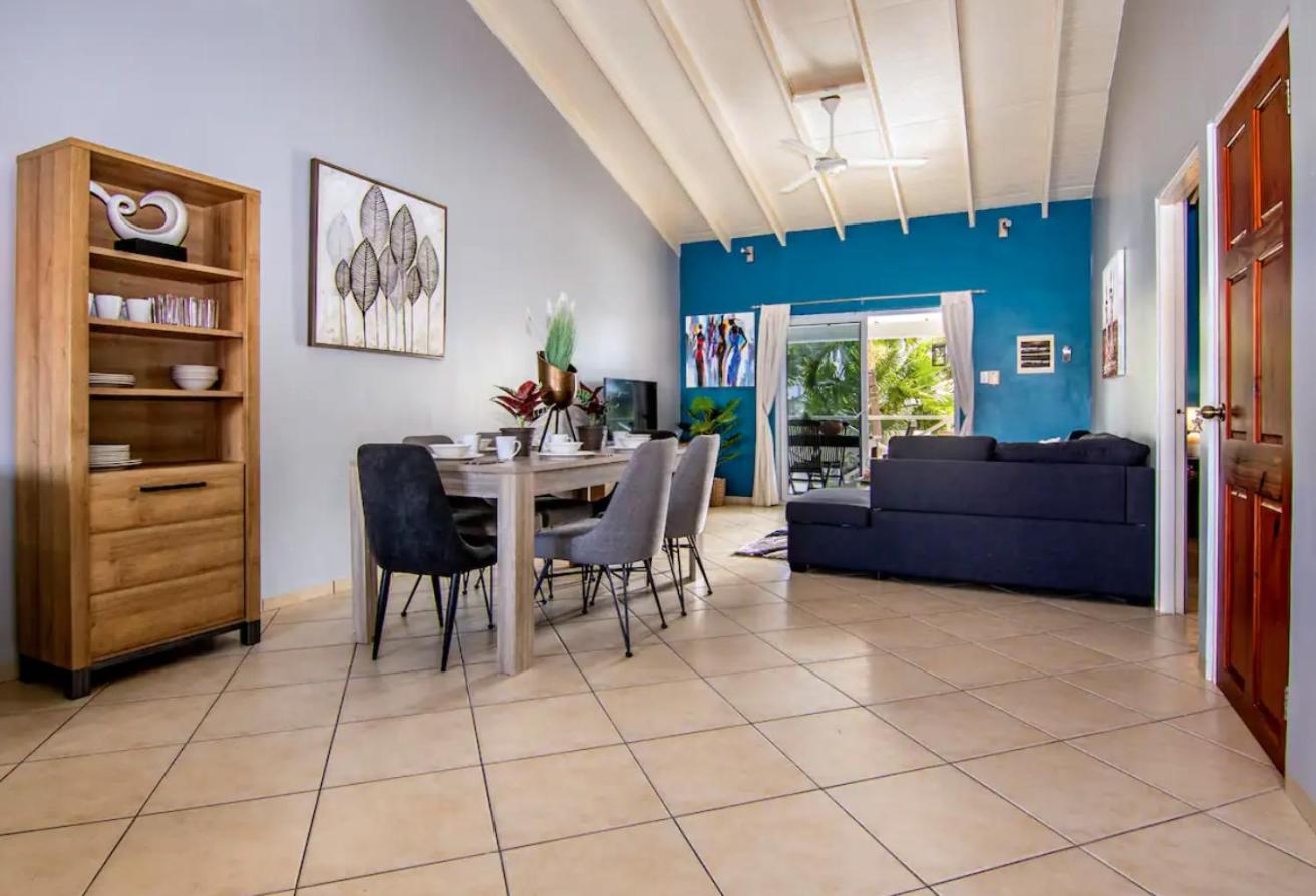 Beach Life Apartments