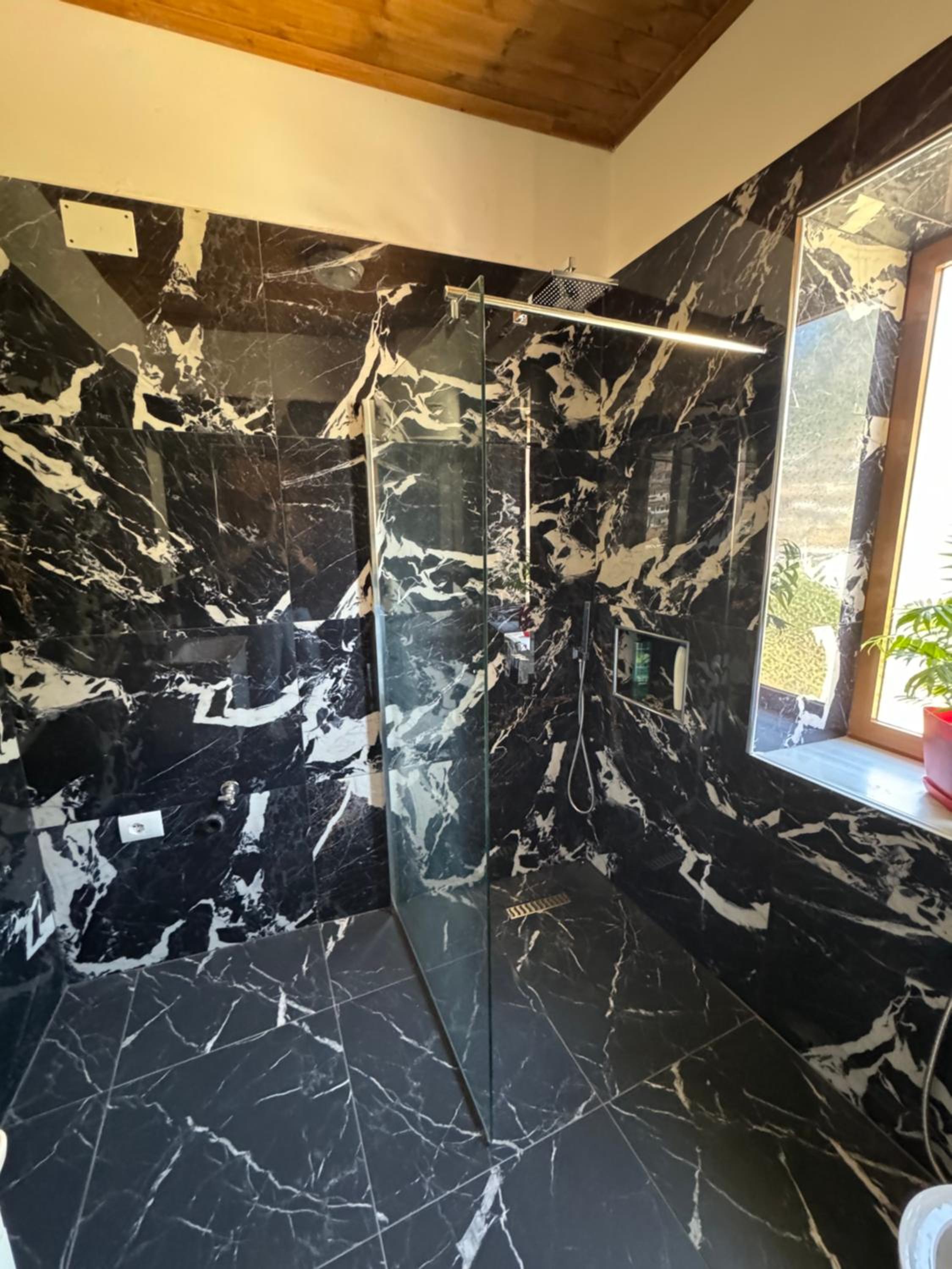 MEROLI Guesthouse - UNESCO quarter