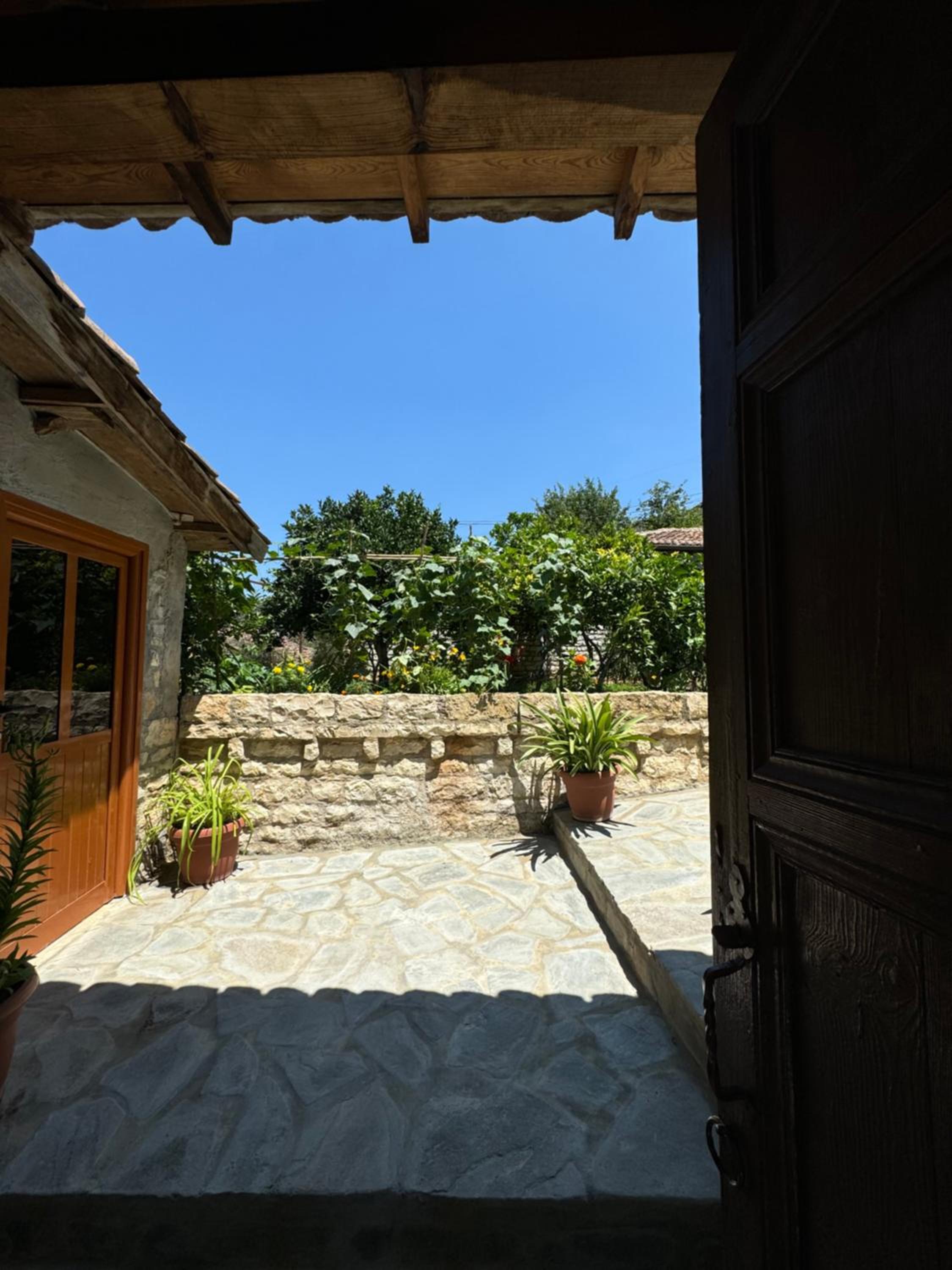 MEROLI Guesthouse - UNESCO quarter
