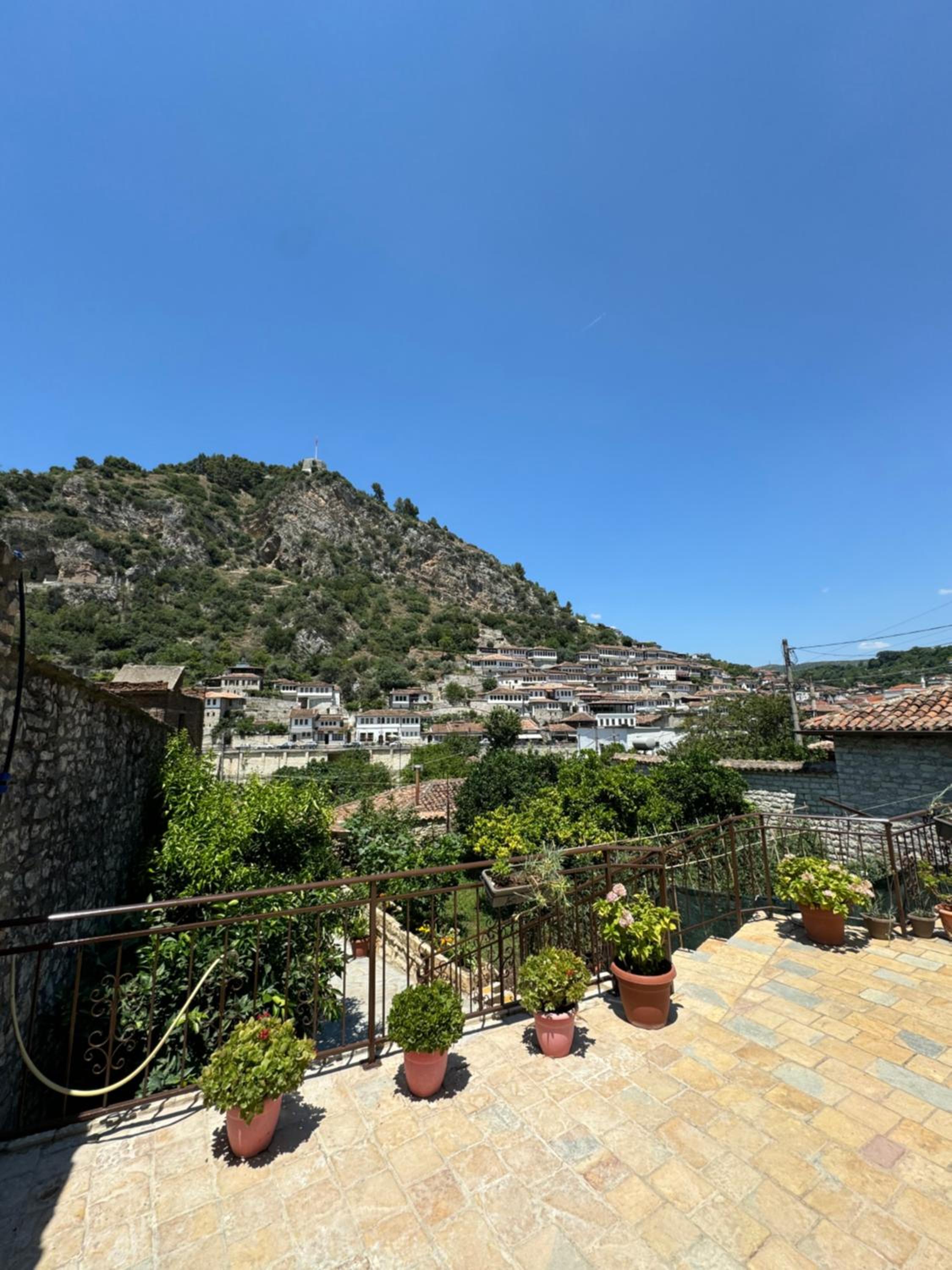 MEROLI Guesthouse - UNESCO quarter