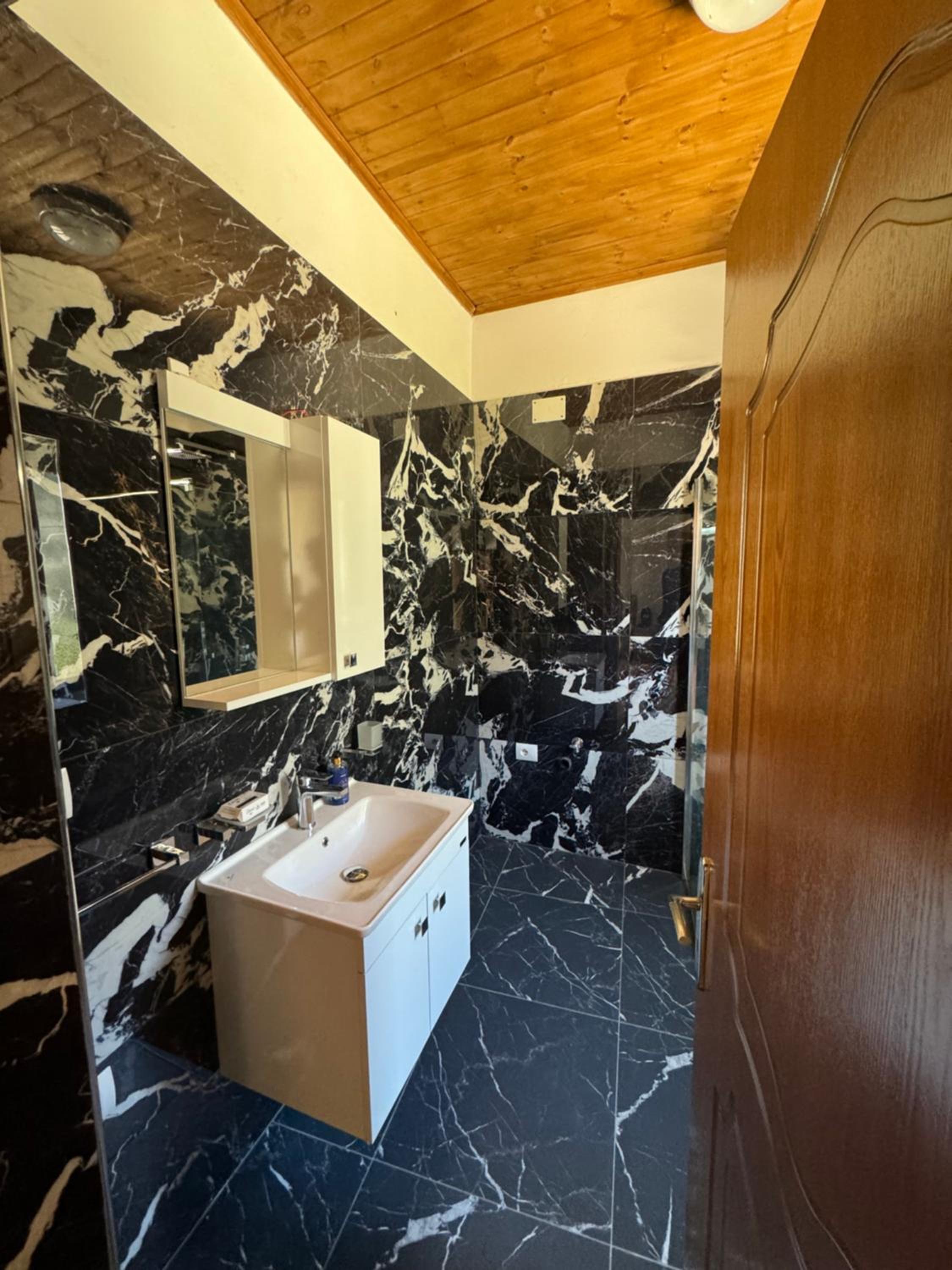 MEROLI Guesthouse - UNESCO quarter
