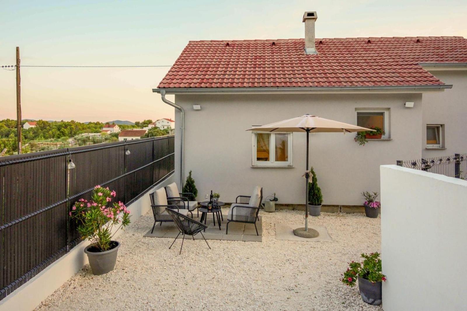 House for rent Serenity view 5