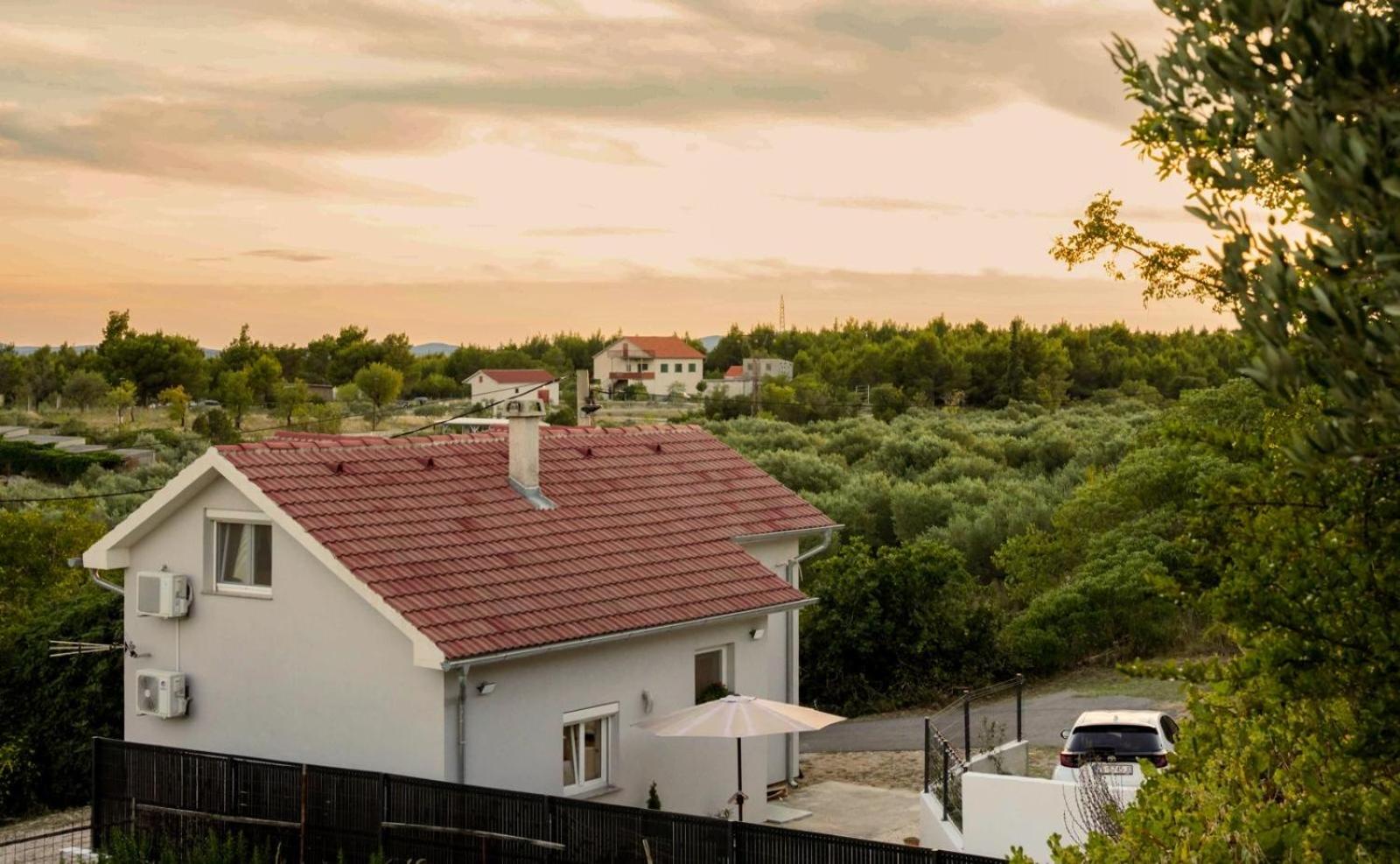 House for rent Serenity view 4