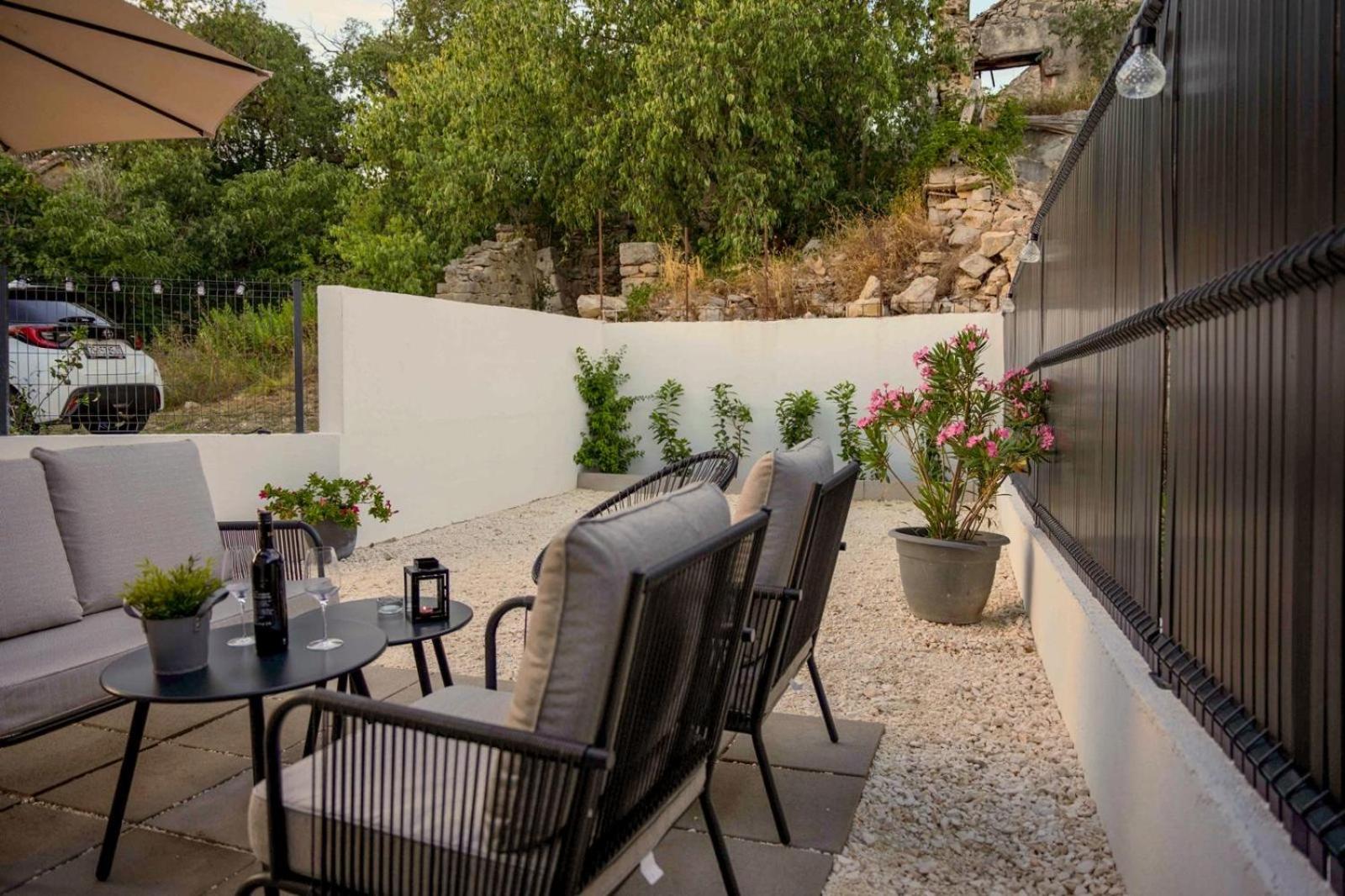 House for rent Serenity view 3