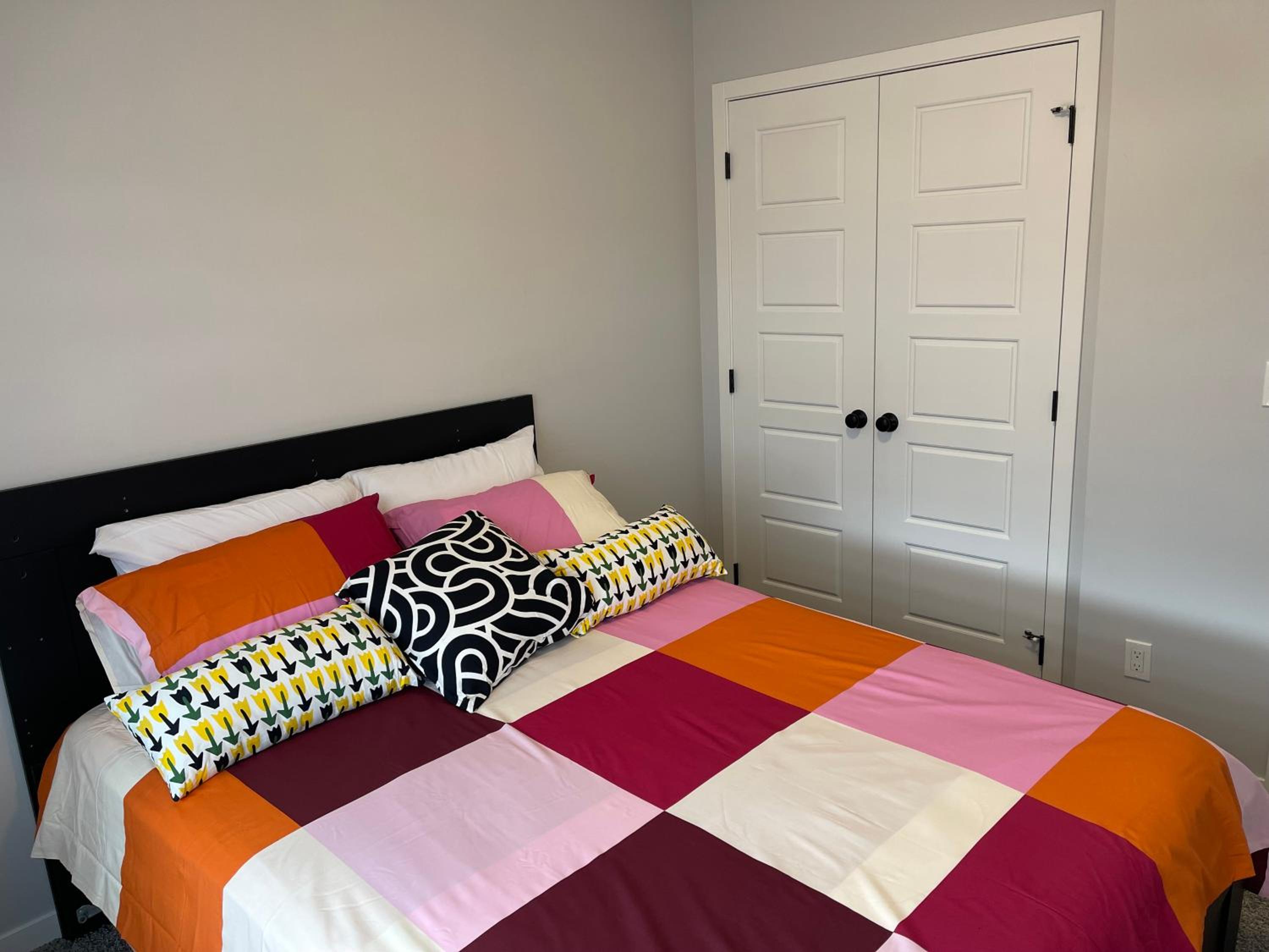 Beautiful and cozy room