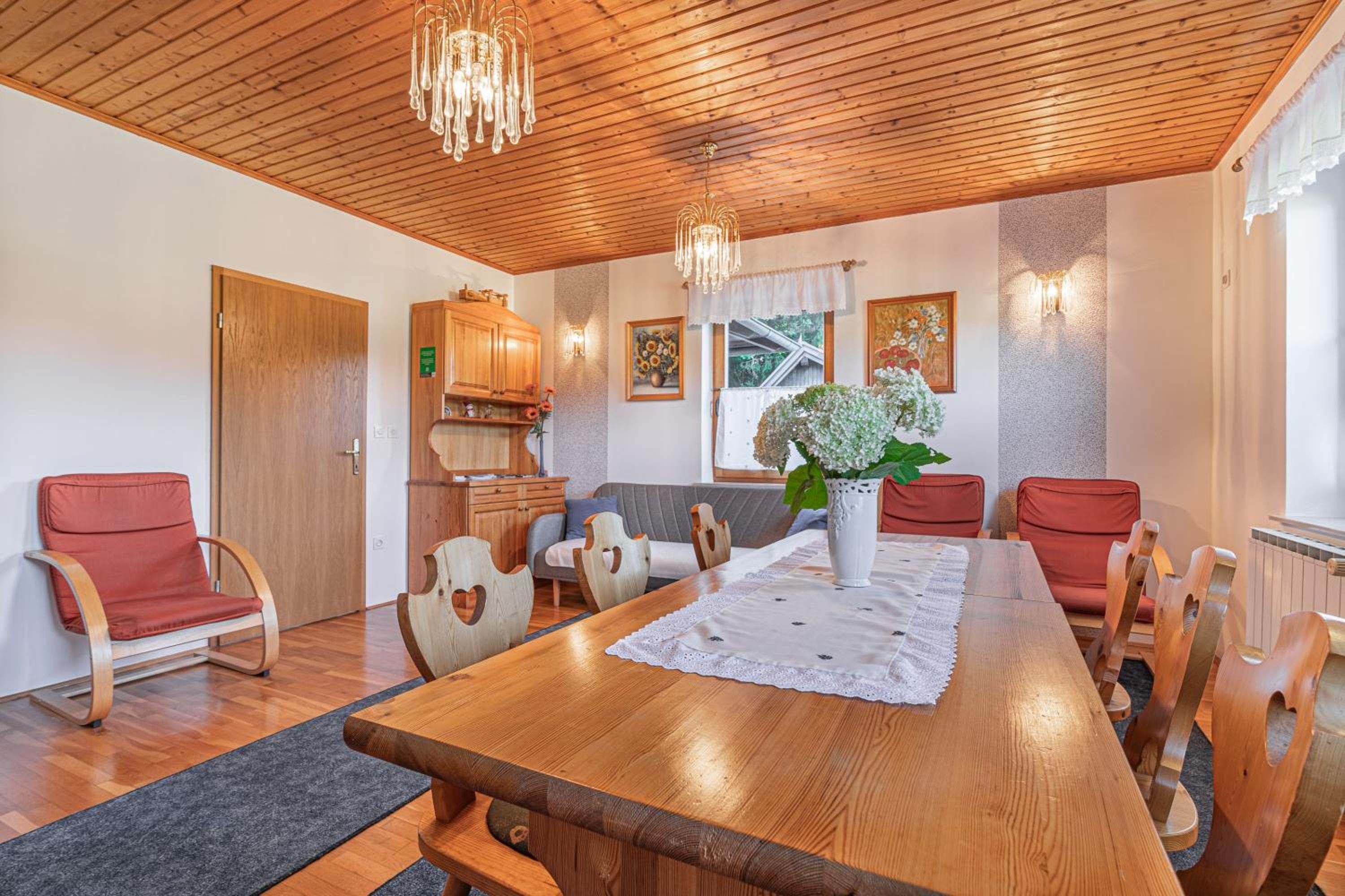 Family Friendly House Marija - Happy Rentals view 2
