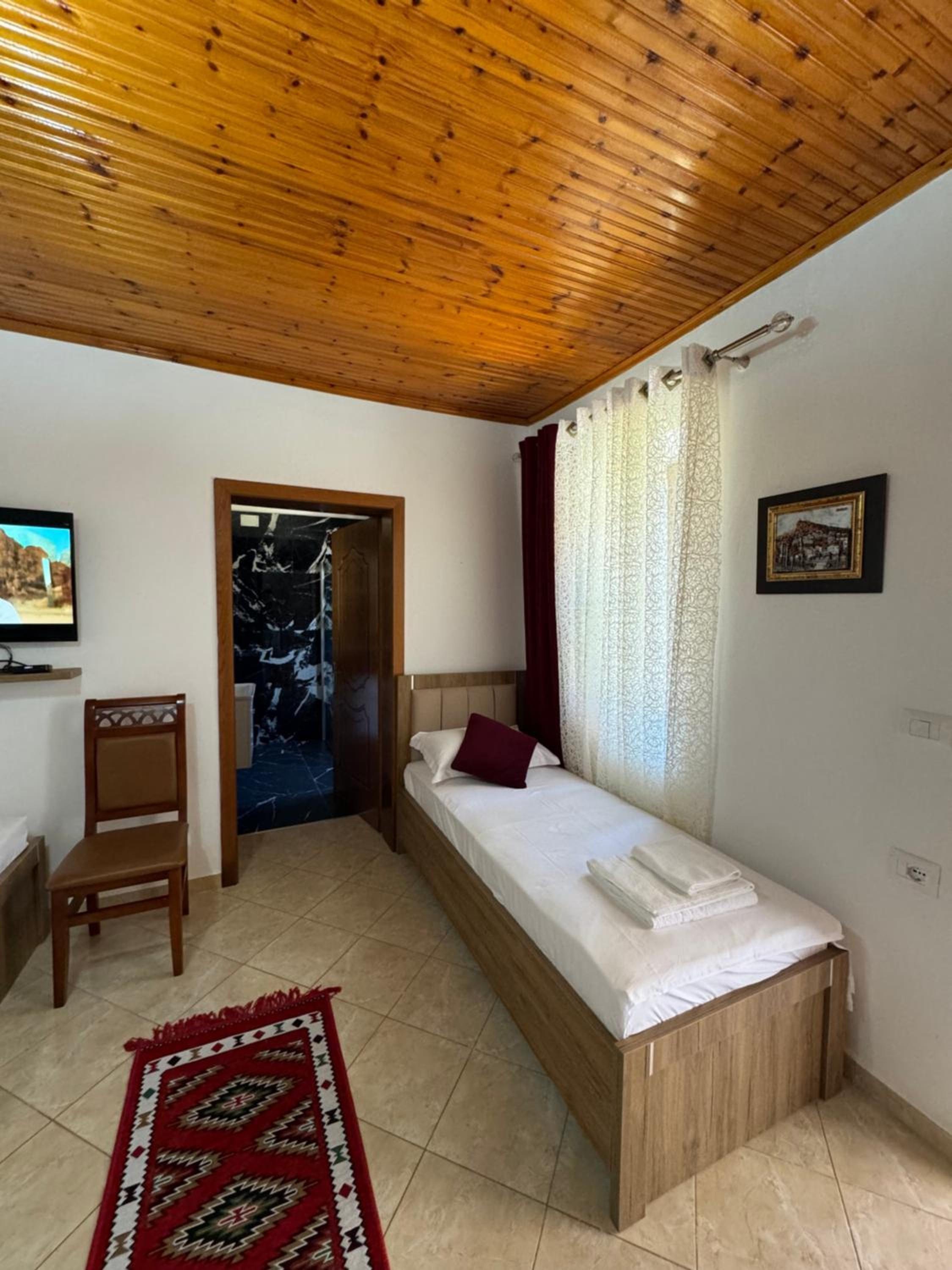 MEROLI Guesthouse - UNESCO quarter