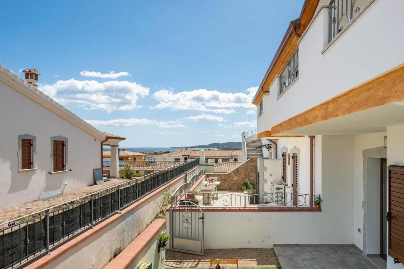 Casa Angioi view 3