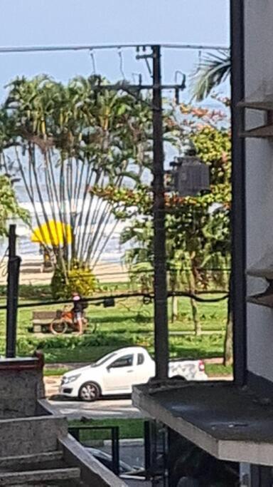 Santos, refúgio urbano em frente ao mar