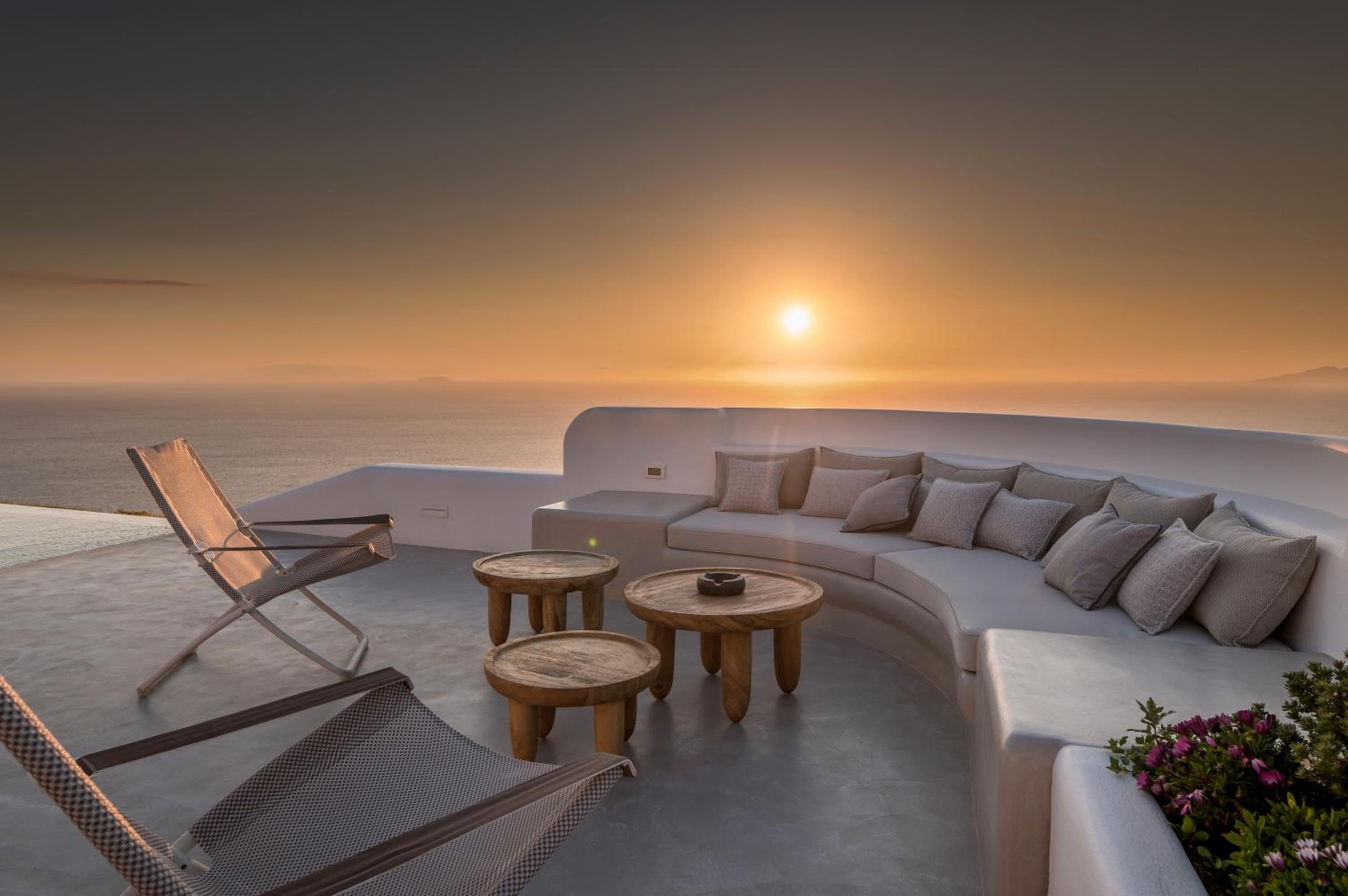 O'Santo Villa Santorini view 4