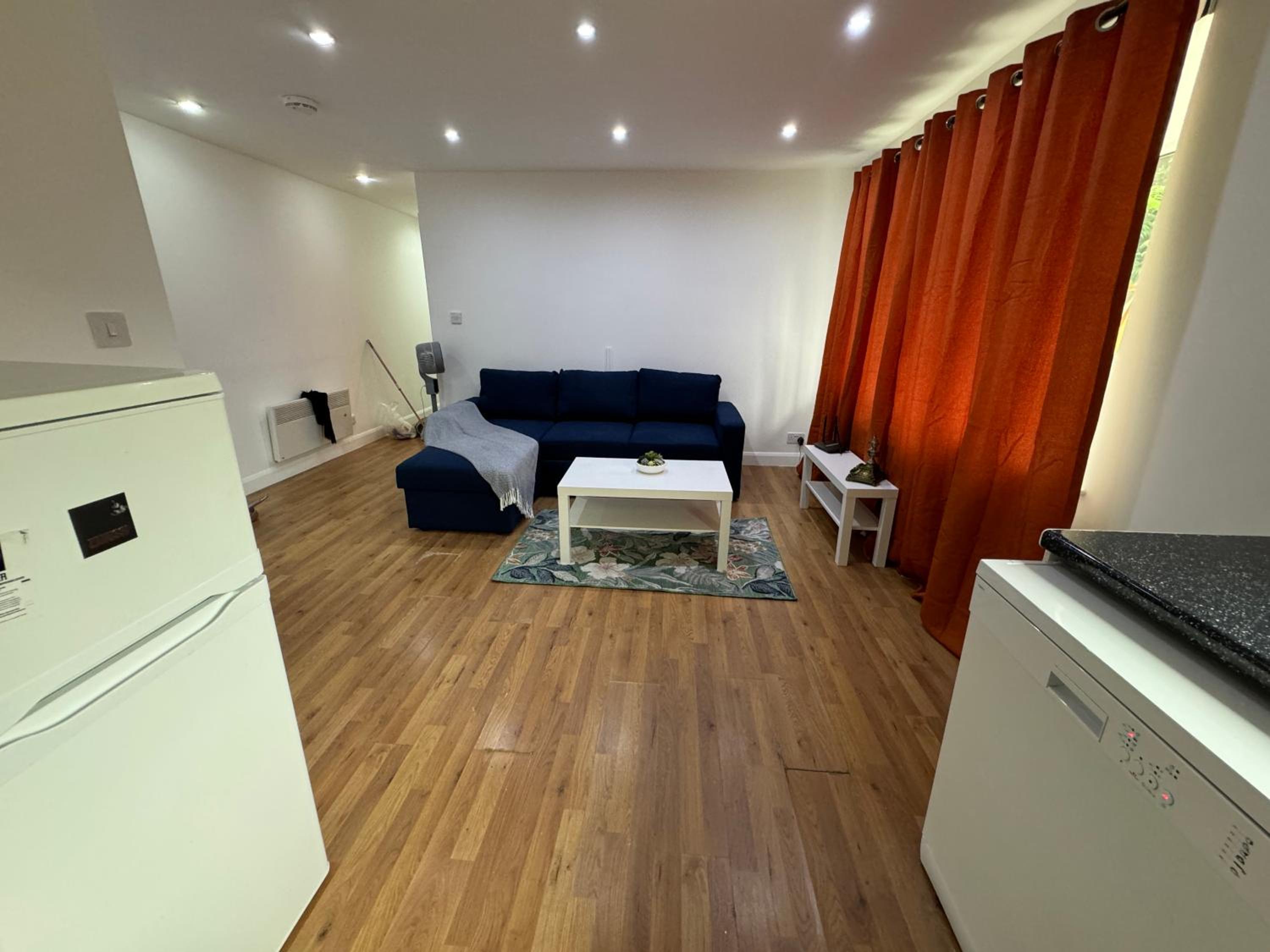 London Apartment