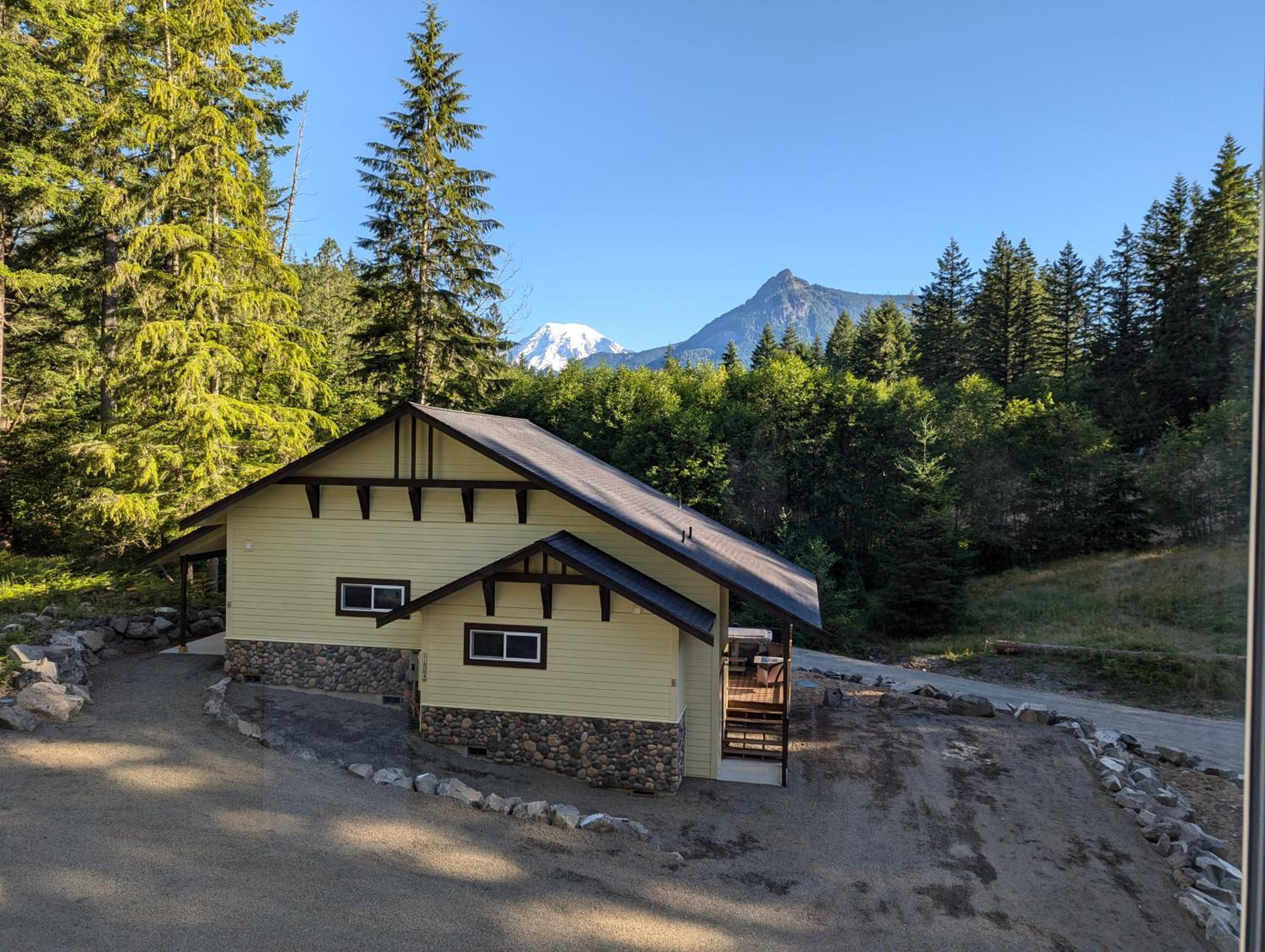 Bugling Elk Bungalow