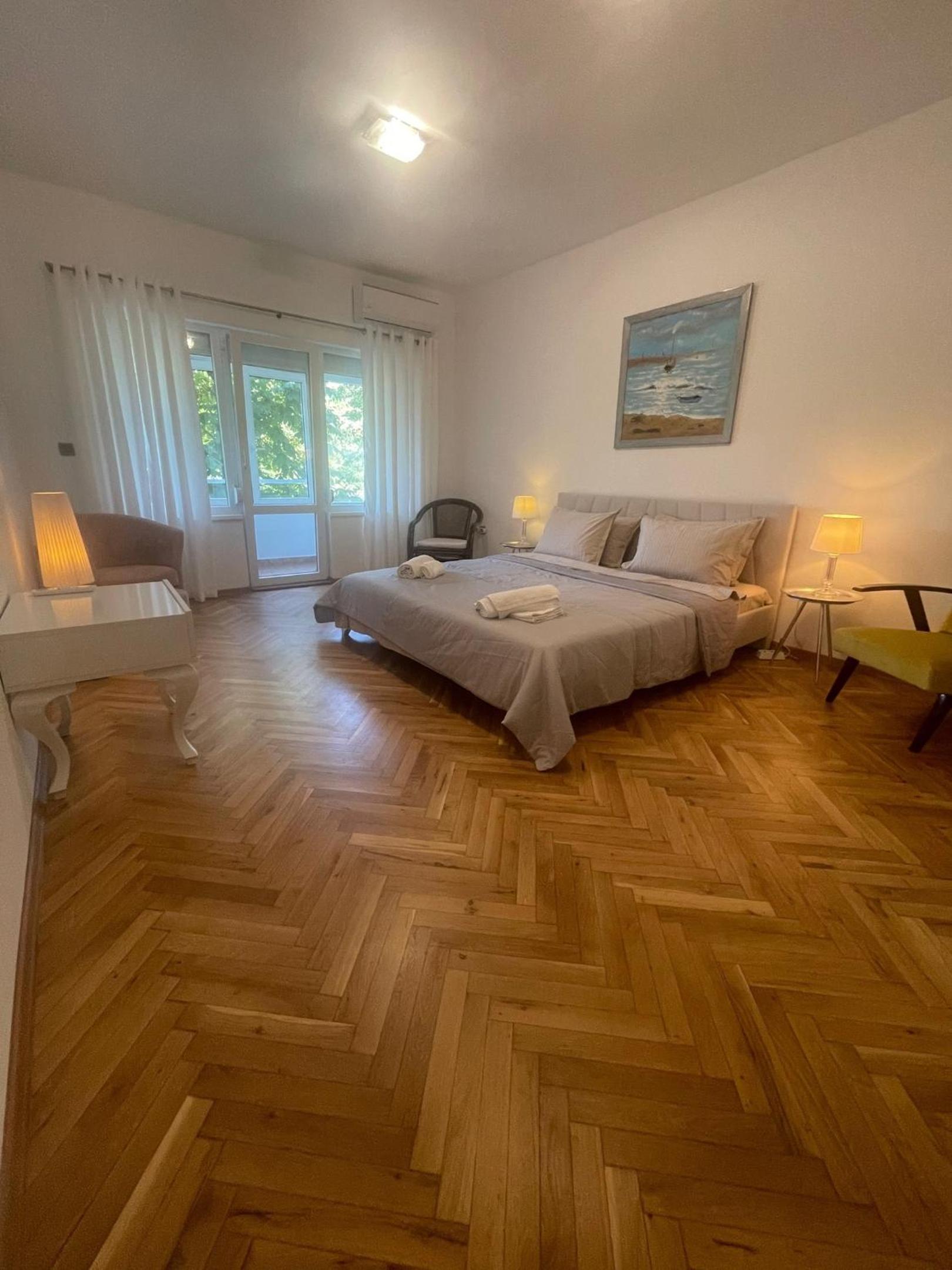 Varna city Park Apartament