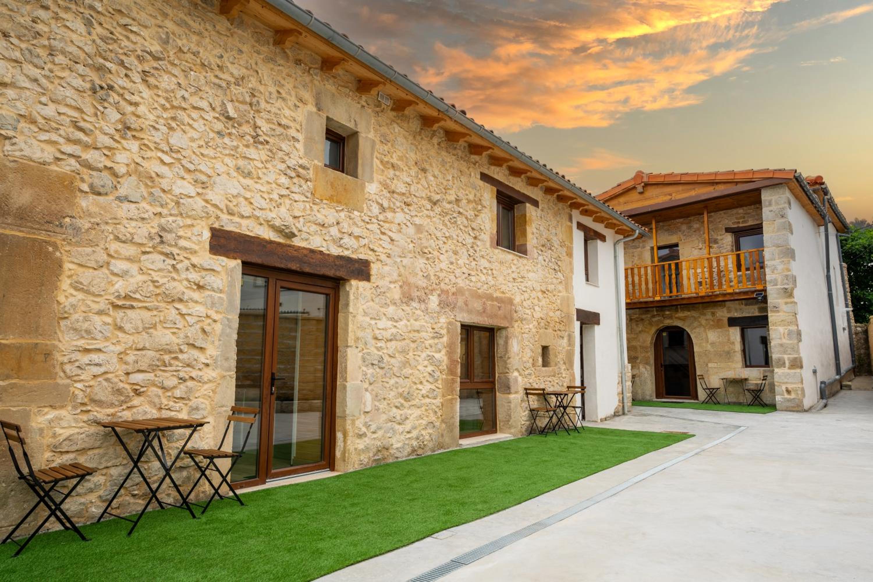 encanto rural en arce by urbanhosting