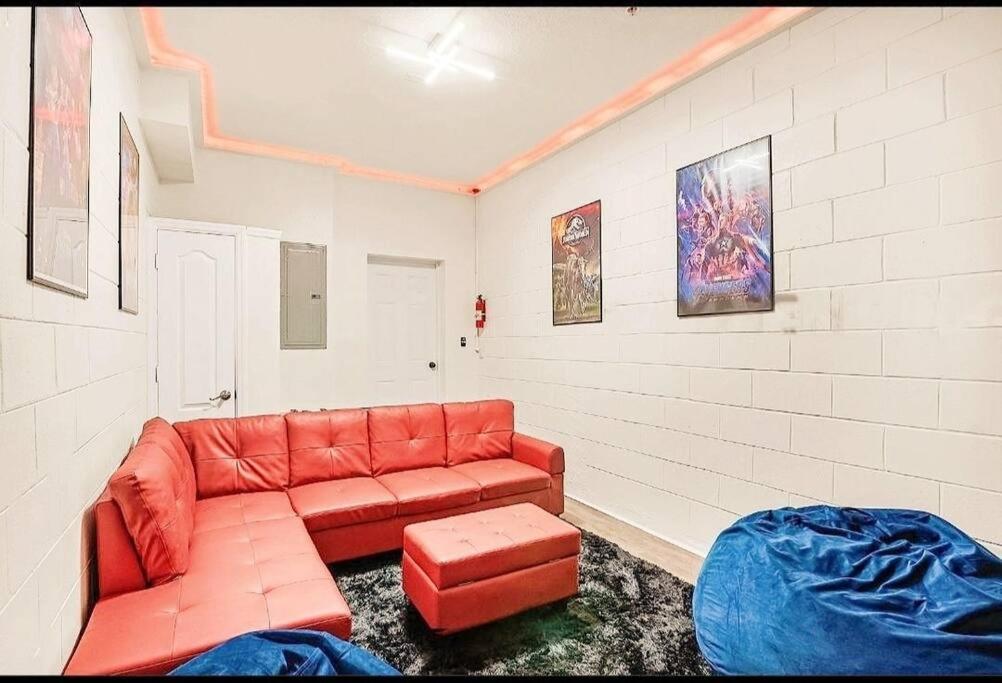 lounge