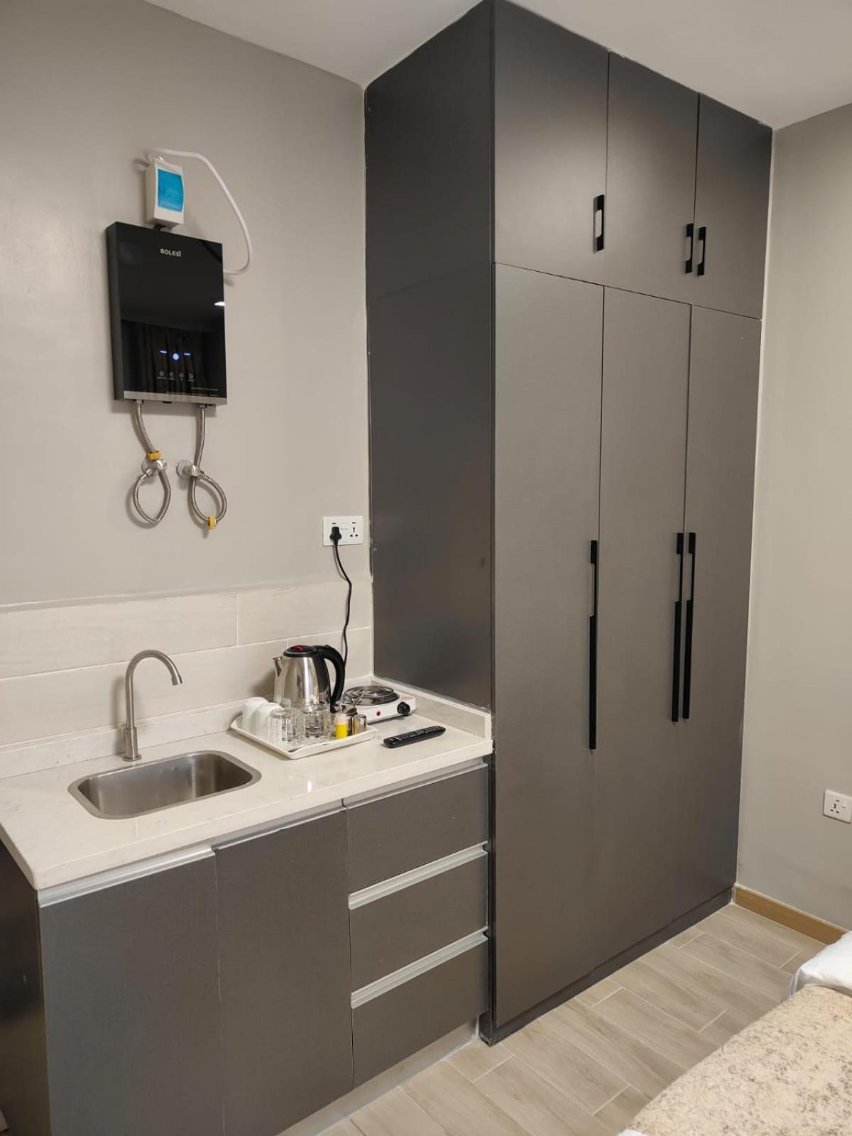 Cozy studio in Syokimau view 5