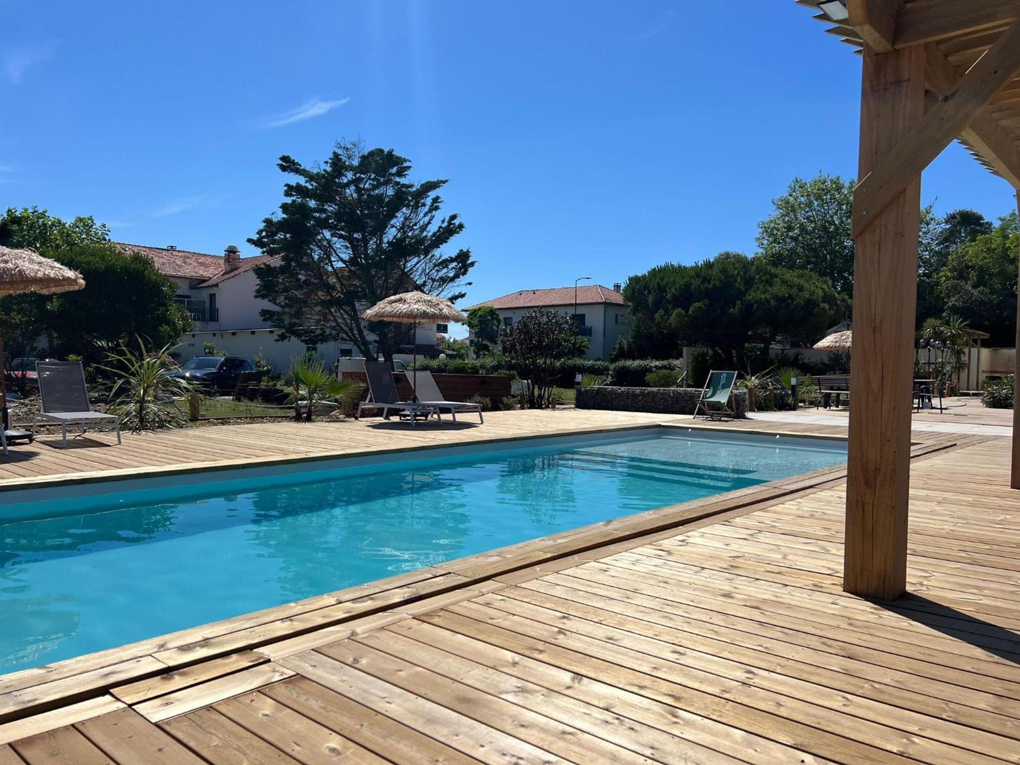 Hotel des Pins - Property Image 27