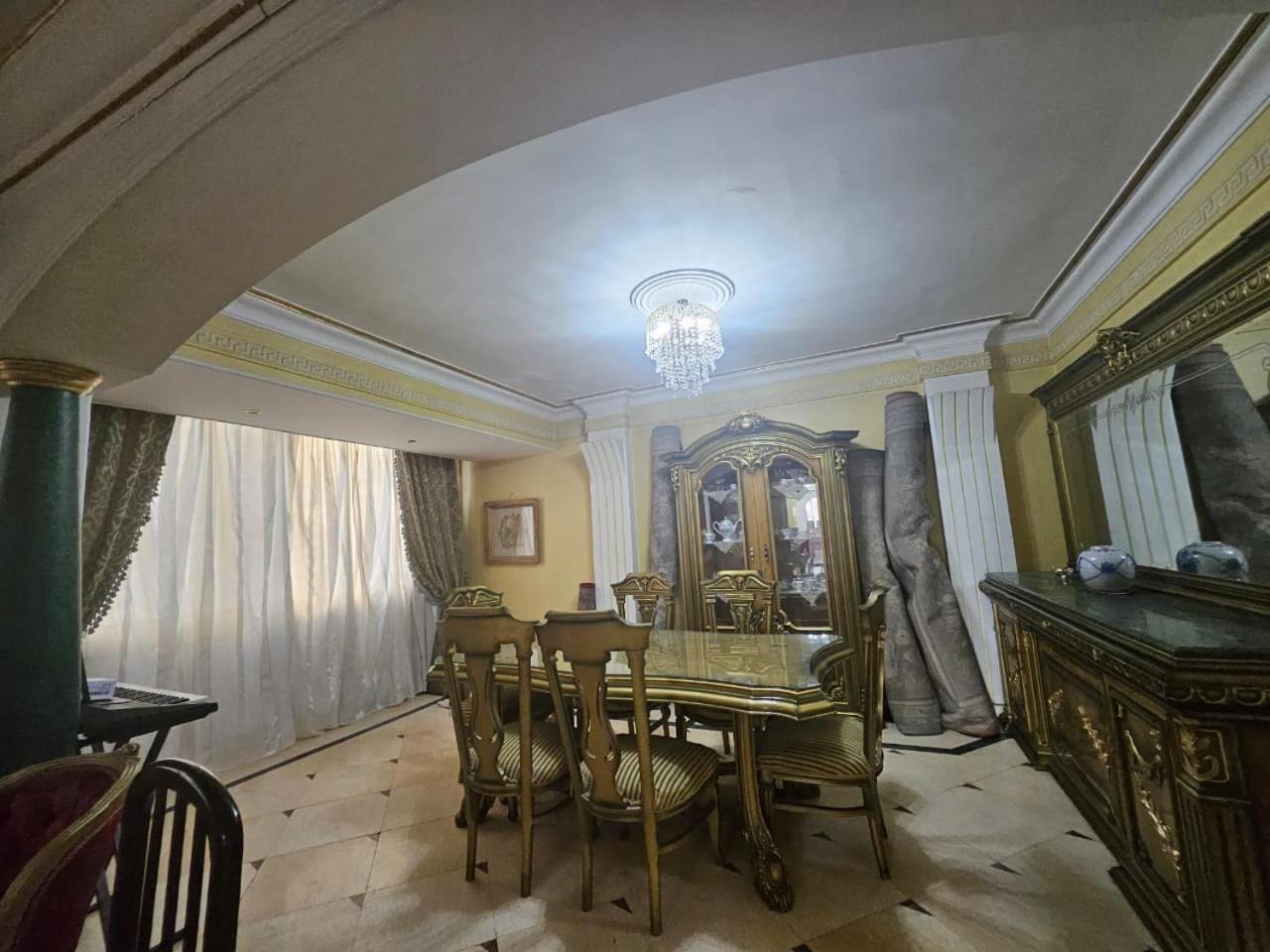 Villa Apartment Nile View in City Center Near Grand Museam