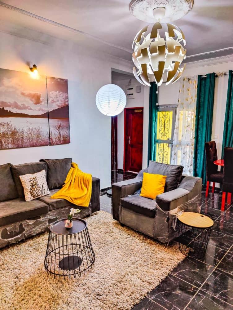 Dom City appartement et chambres meublés Yassa Douala