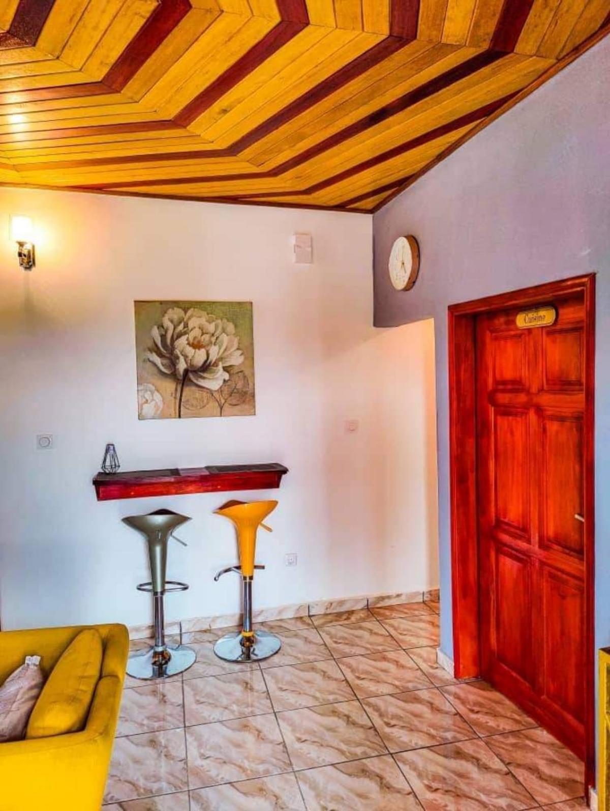 Dom City appartement et chambres meublés Yassa Douala
