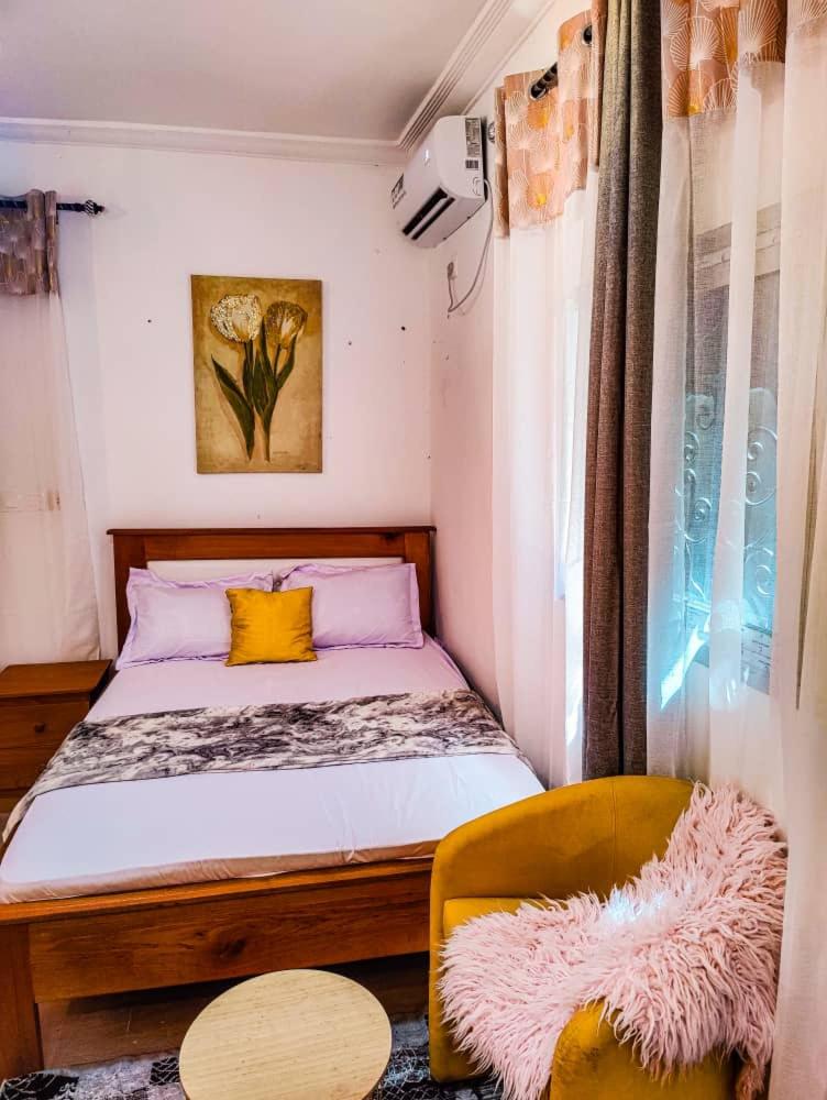 Dom City appartement et chambres meublés Yassa Douala