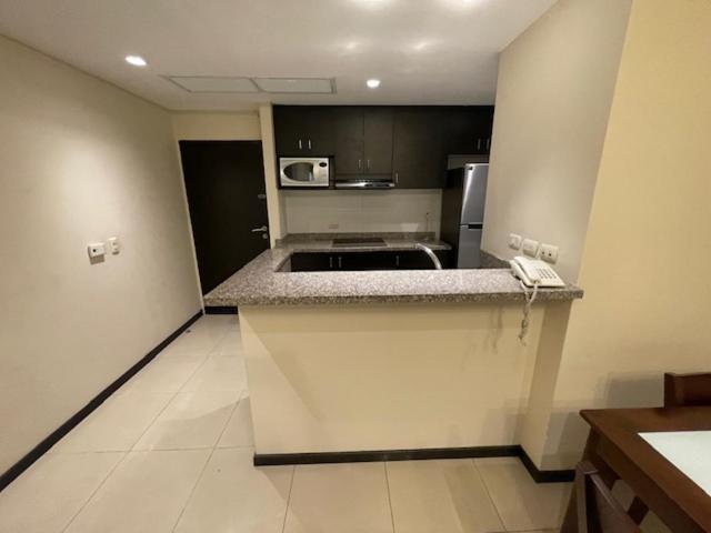 Torres del sol 2, Apartamento en Guayaquil view 5