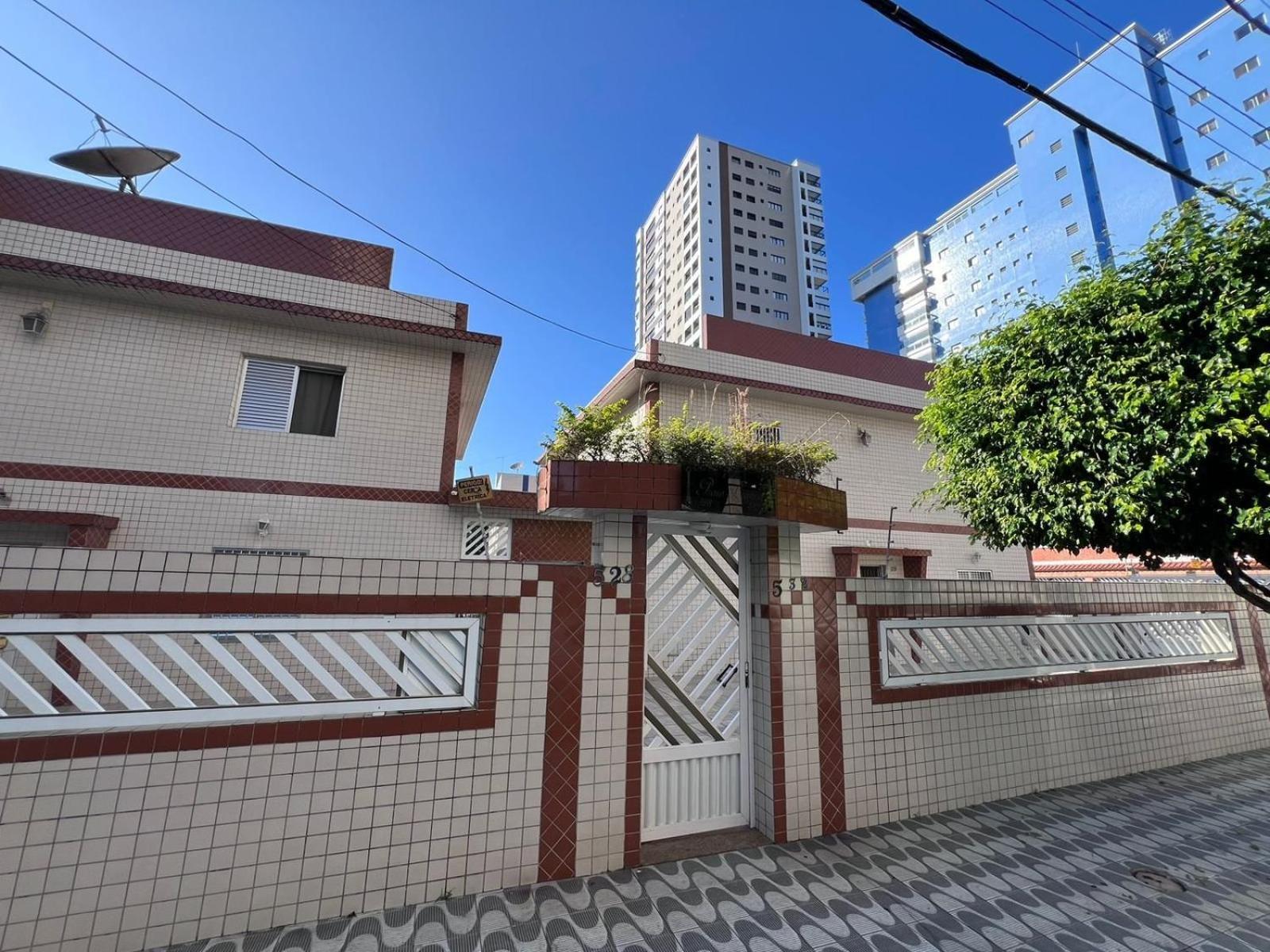 Canto do Forte - 1dorm - 1º Andar- 6 Hospedes, recém reformado próximo a Av Gastronômica de melhores bares e restaurantes com musica ao vivo