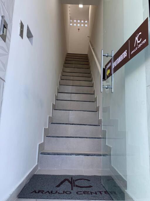 Flat completo no centro 02