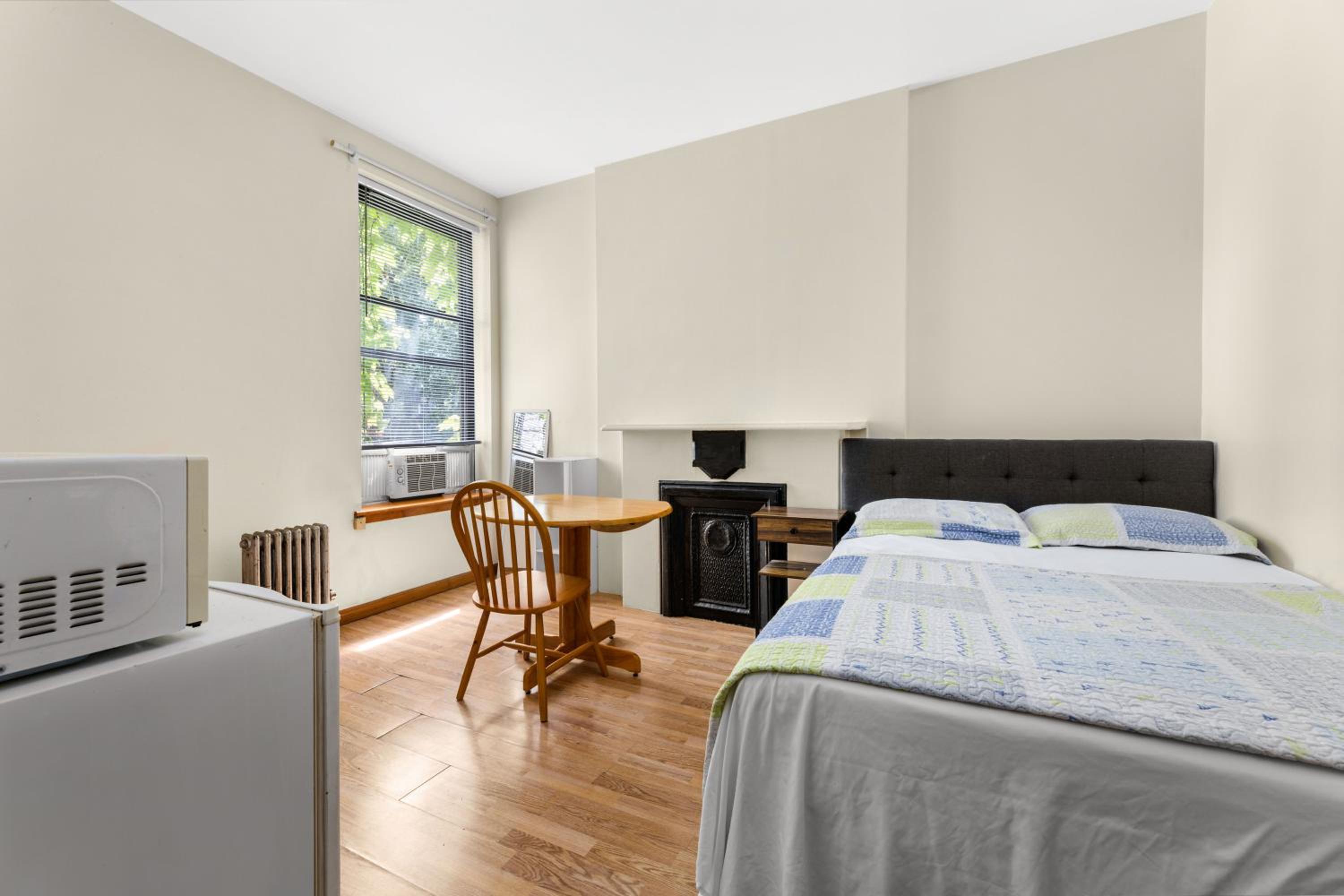 West 30th Street Guest House