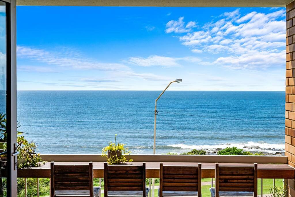 Ocean Views 'Seabreeze on Alex'