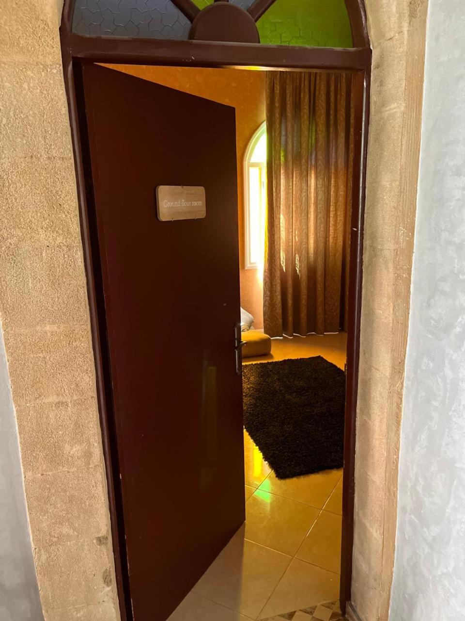 Chambre double spacieuse à Bookdeal villa view 5