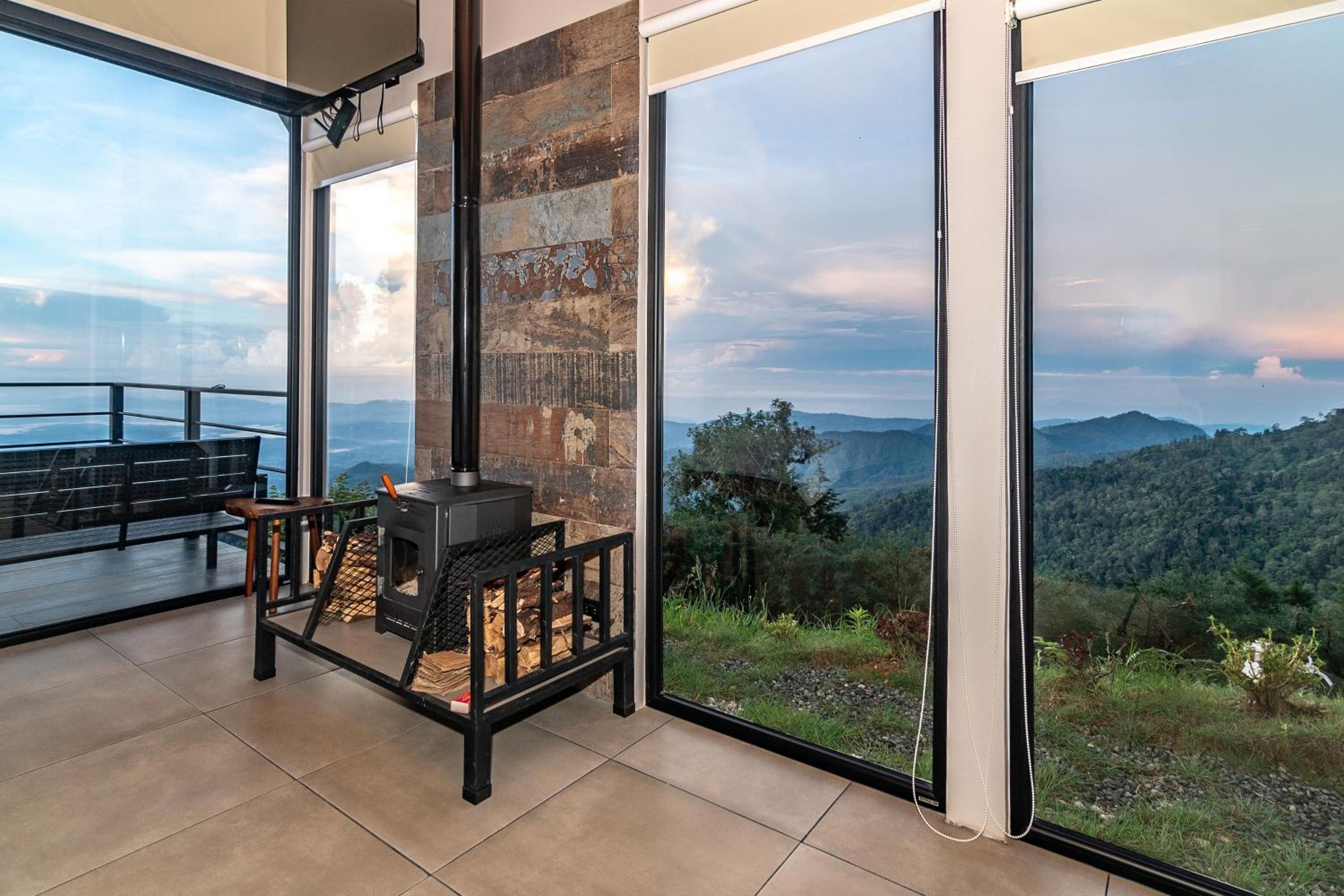 Villas Páramo Cloud Forest Hotel