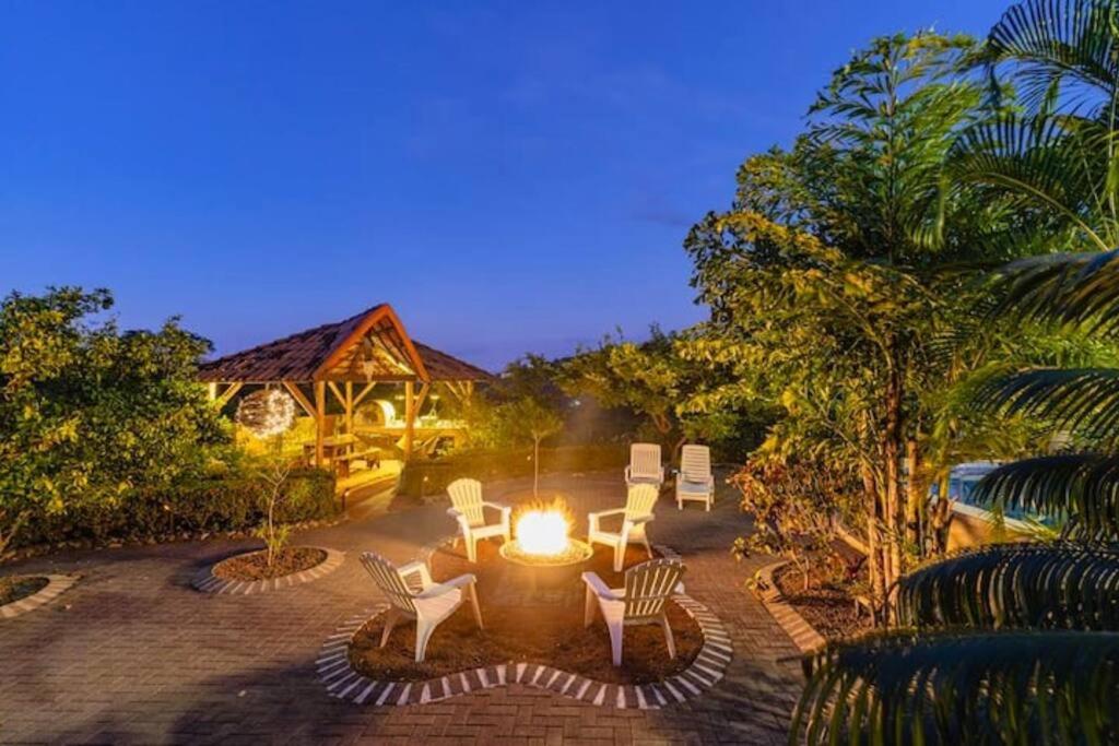 Casa del Artista 4bed,4 bath Ocean view home