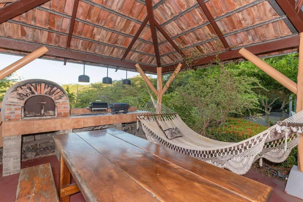 Casa del Artista 4bed,4 bath Ocean view home