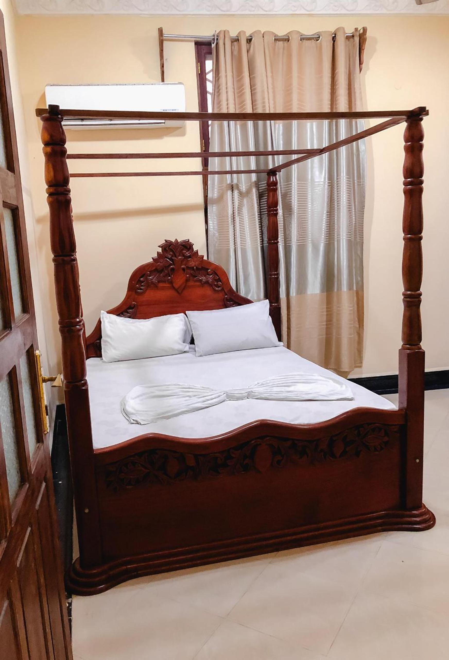 naheeer apartment 4