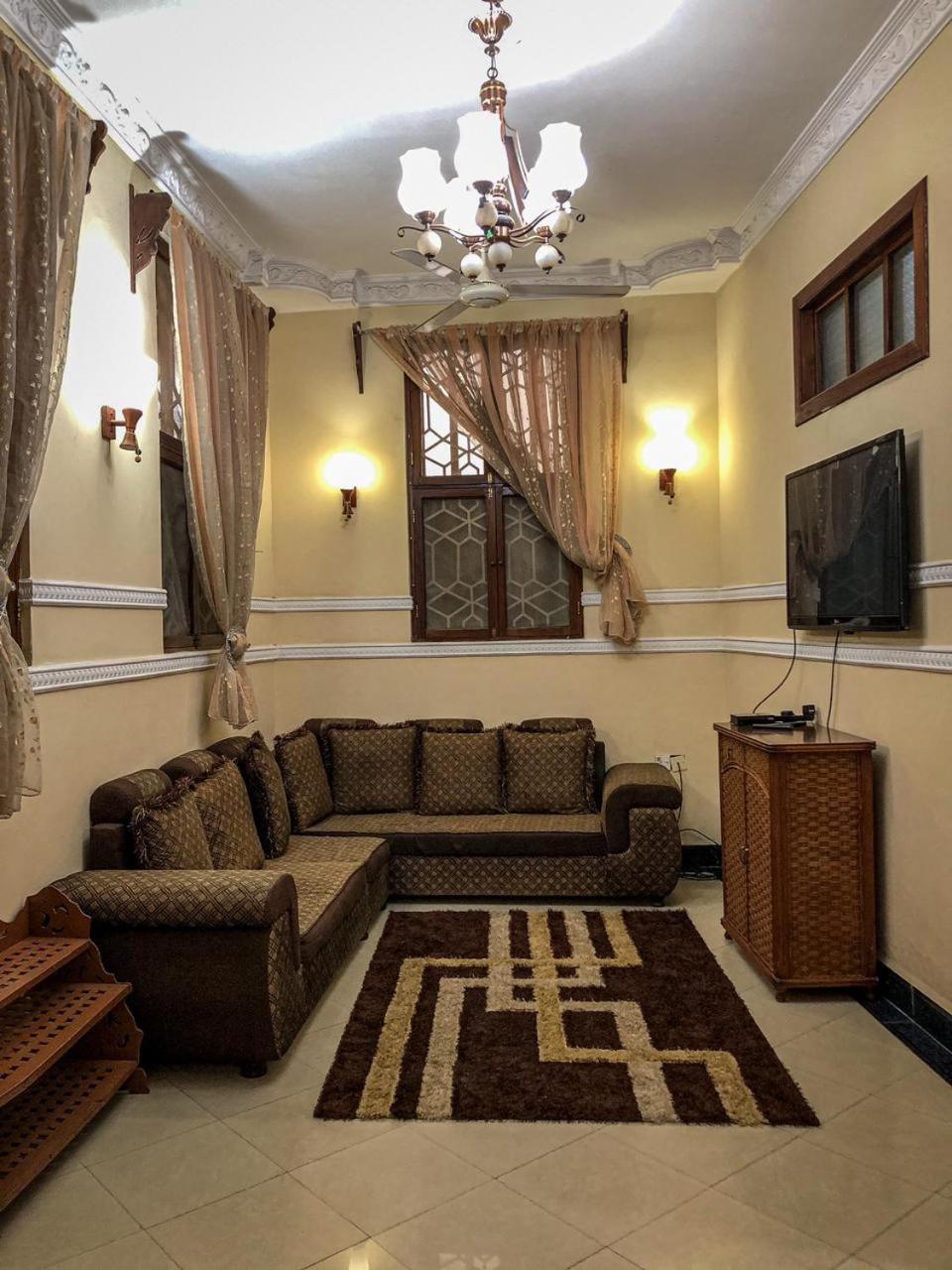 naheeer apartment 4