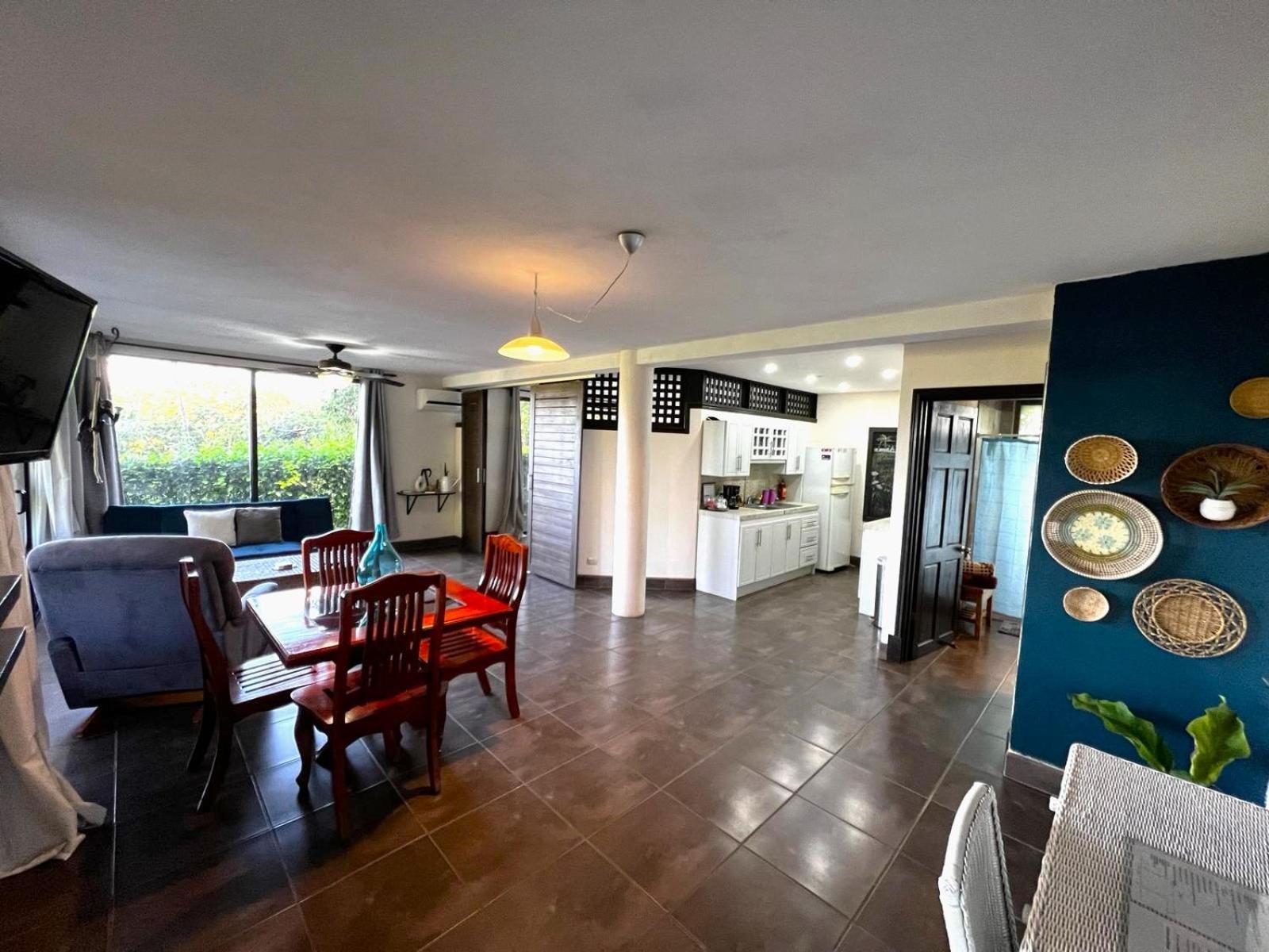 Casa del Artista 4bed,4 bath Ocean view home