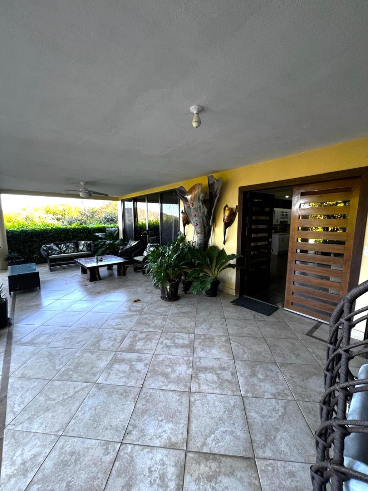 Casa del Artista 4bed,4 bath Ocean view home
